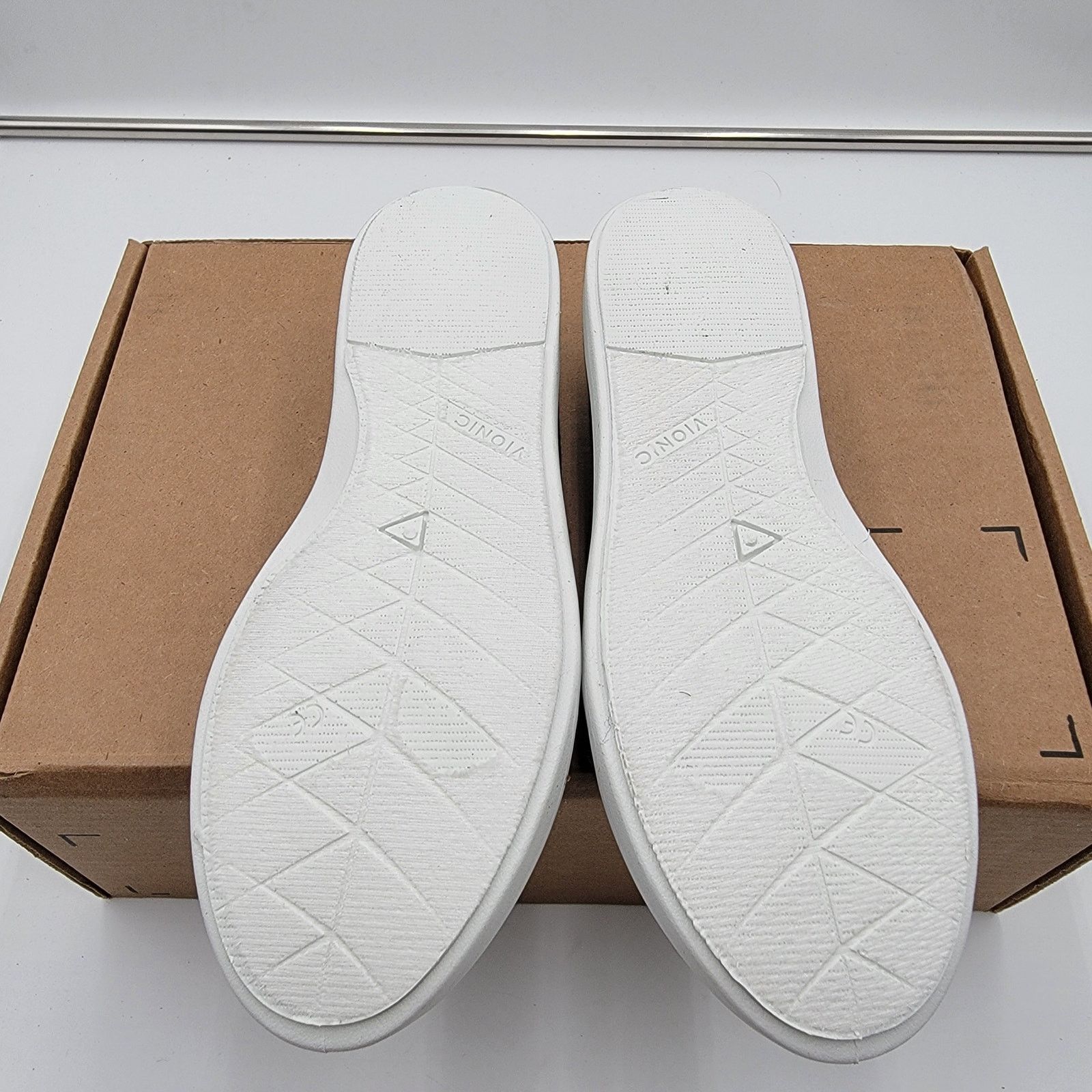 Vionic Vionic Beach Wmns Manzanita Linen Comfort Sneakers Sz 6(133) Size US 9 / IT 39 - 6 Thumbnail