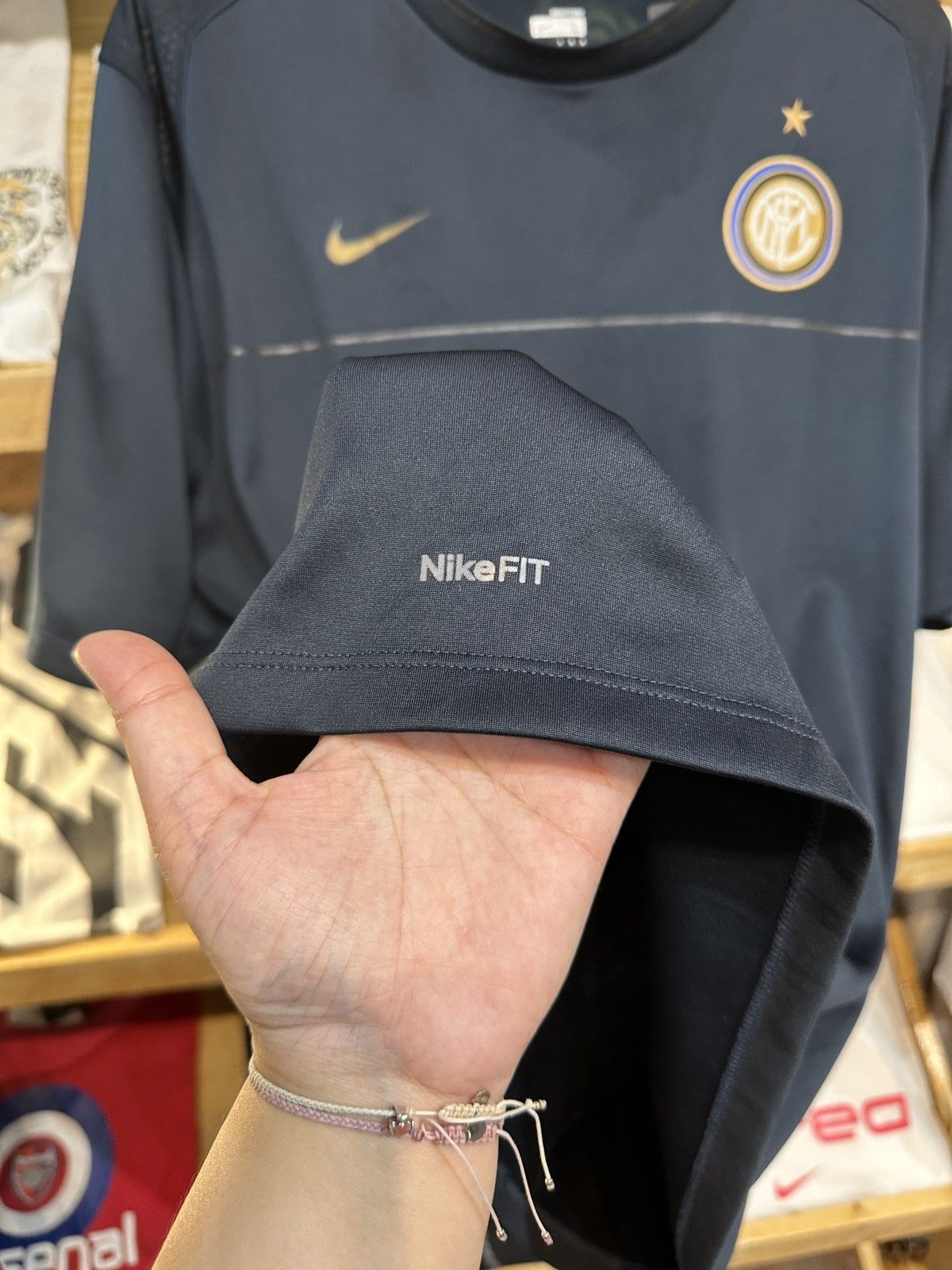 Nike Inter Milan 2008-09 Nike Total Training Jersey Size US L / EU 52-54 / 3 - 7 Thumbnail