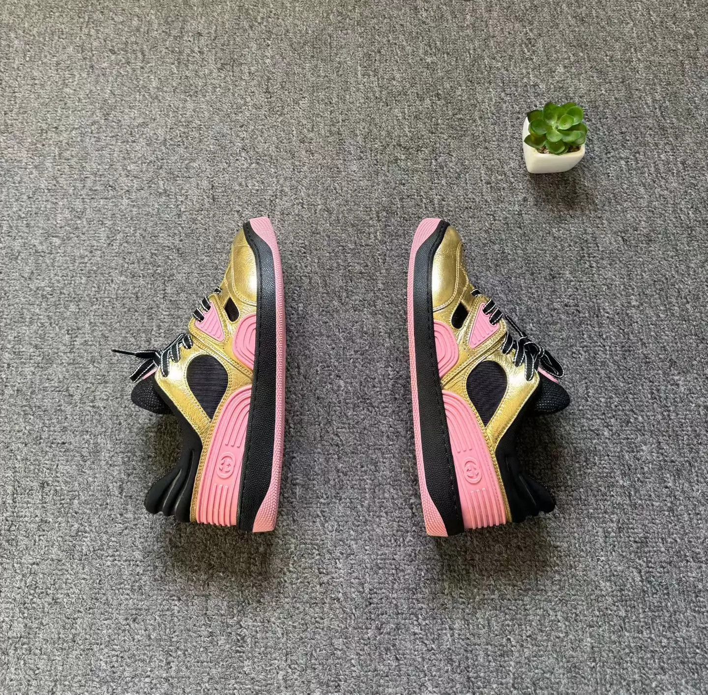 Gucci Gucci Basket Pink Gold 36.5 (Worn Once, Like New) Size US 5.5 / IT 35.5 - 3 Thumbnail