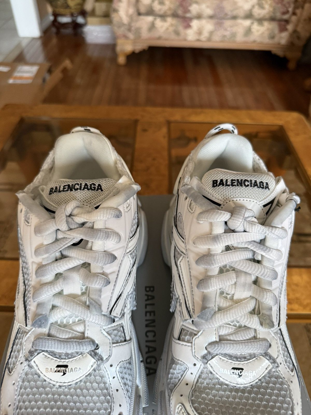 Balenciaga Balenciaga Runner White Size US 9 / EU 42 - 4 Thumbnail