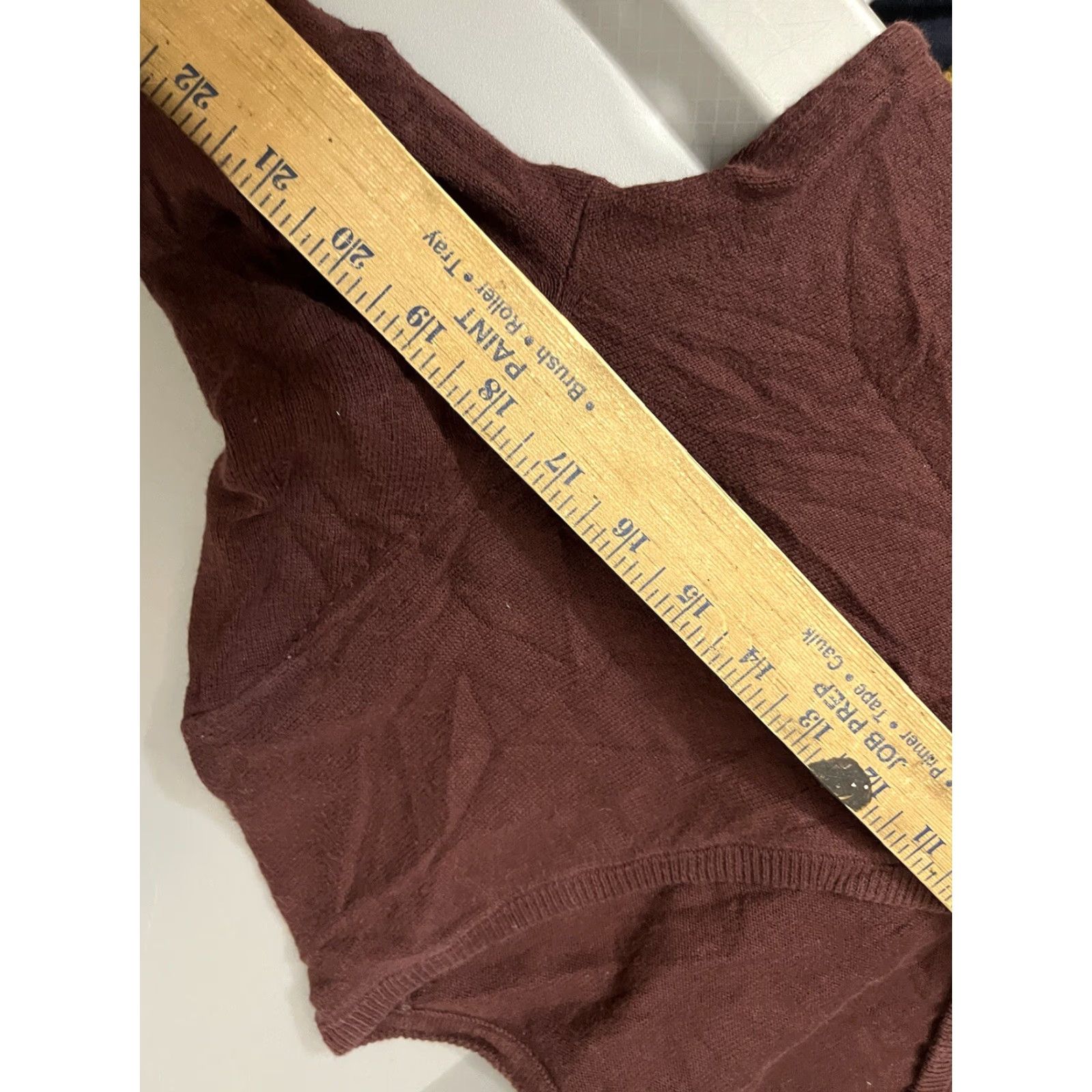Banana Republic BANANA REPUBLIC Women V-Neck Solid Sweater Size S Brown Long Sleeve Pullover with Pockets Size S / US 4 / IT 40 - 6 Thumbnail