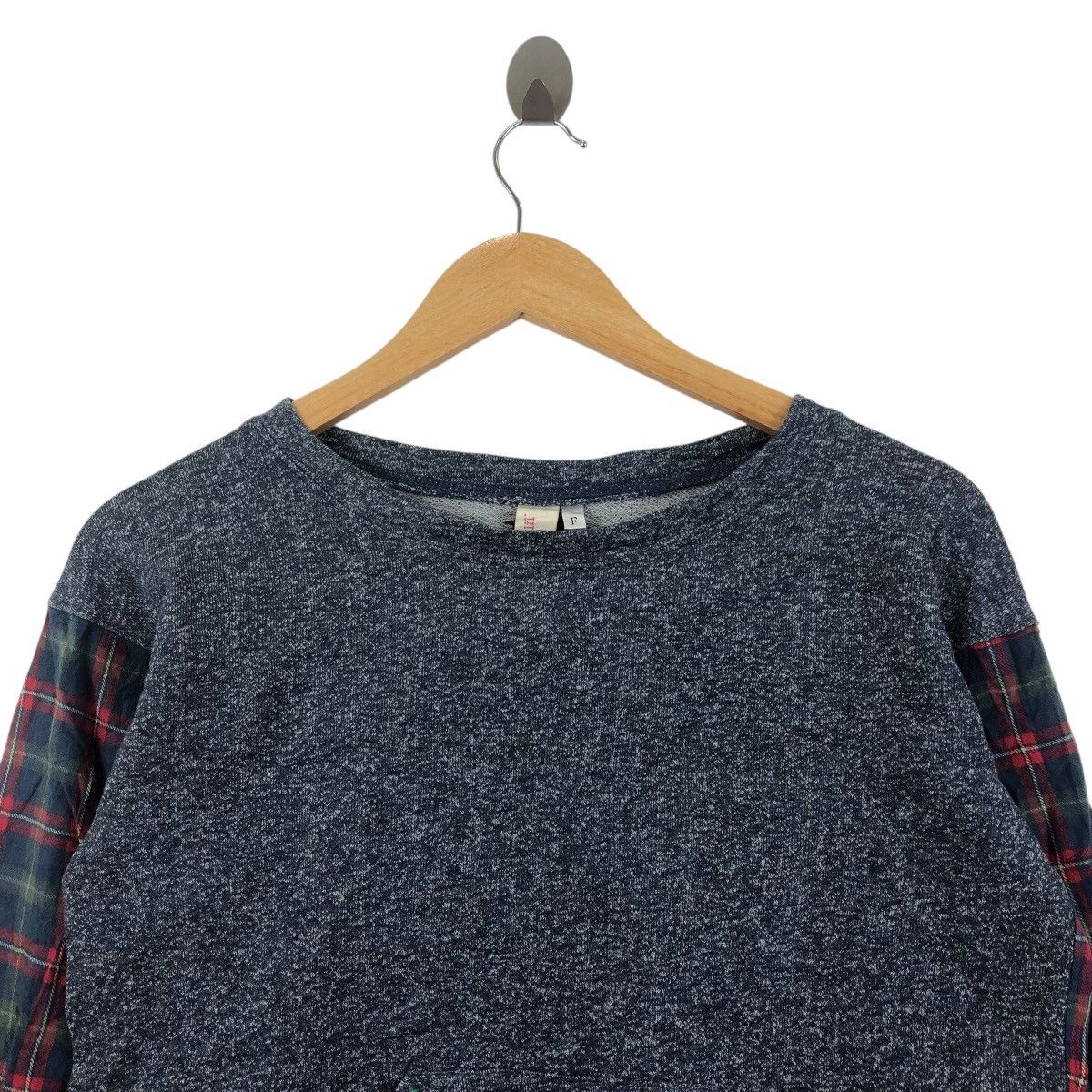 Vintage TITICACA Pocket Warmer Checked Plaids Sweatshirt Size US S / EU 44-46 / 1 - 3 Thumbnail