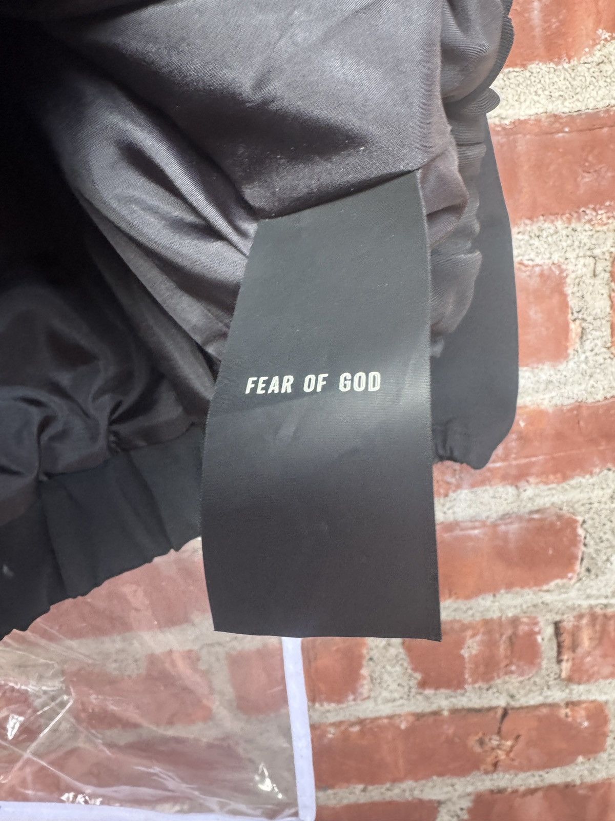 Fear of God Fear of god eternal viscose tricot crewneck Size US M / EU 48-50 / 2 - 7 Thumbnail