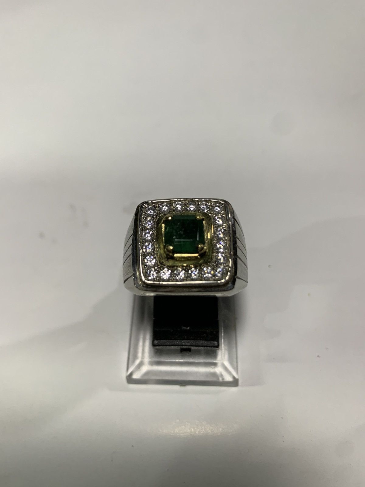 Designer Zambian Emerald Stone Size ONE SIZE - 1 Thumbnail