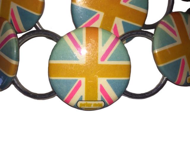 Designer Runway Peter Max Pastel British Flag Button Necklace Belt Size ONE SIZE - 3 Thumbnail