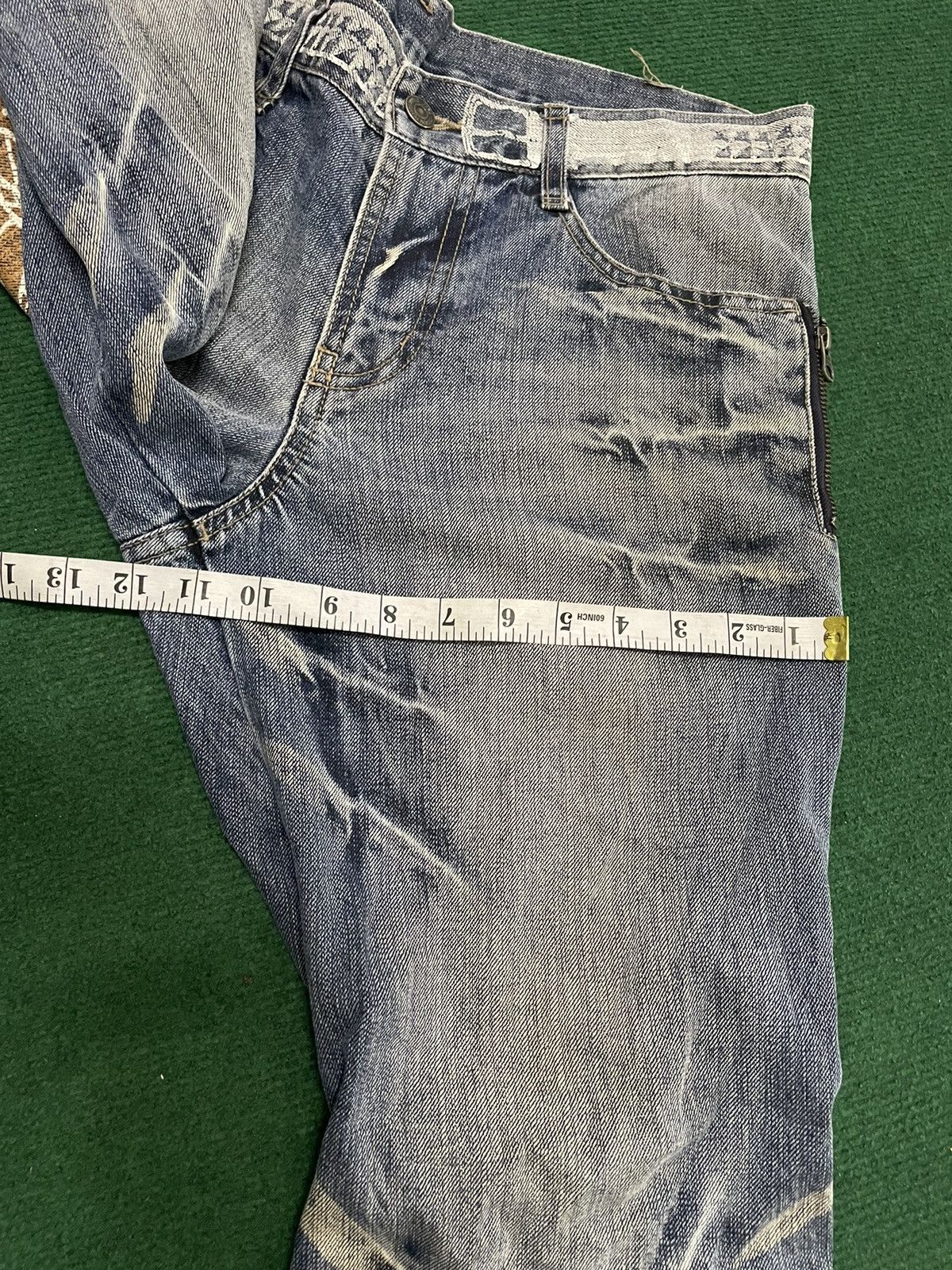 PPFM Rare PPFM Distressed Big Painted Twisted Leg Jeans Size US 32 / EU 48 - 17 Thumbnail