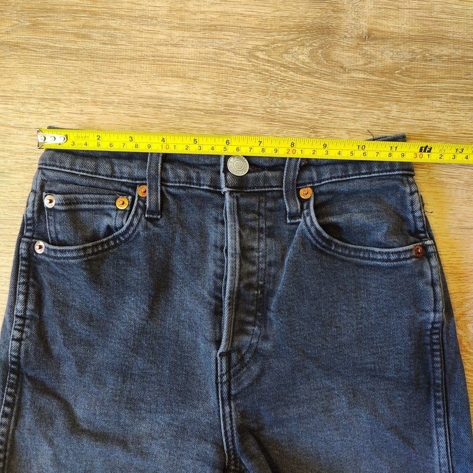 RE/DONE Re/Done Jean Shorts Womens 25 Dark Gray Wash Raw Hem Size 25" / US 0 / IT 36 - 8 Thumbnail