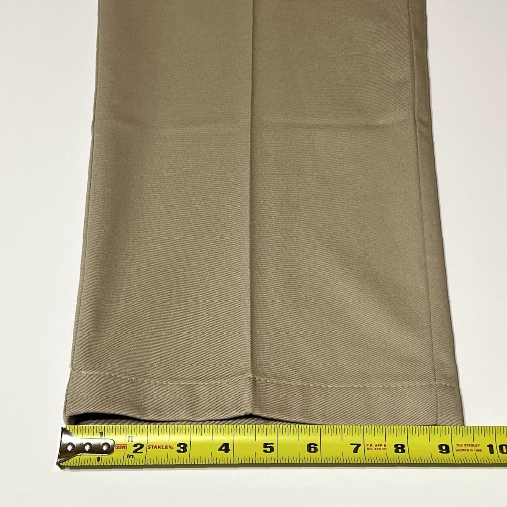 Haggar Haggar Work to Weekend Mens Pants 40x29 Khaki Classic Fit NWT NEW Size US 40 / EU 56 - 7 Thumbnail