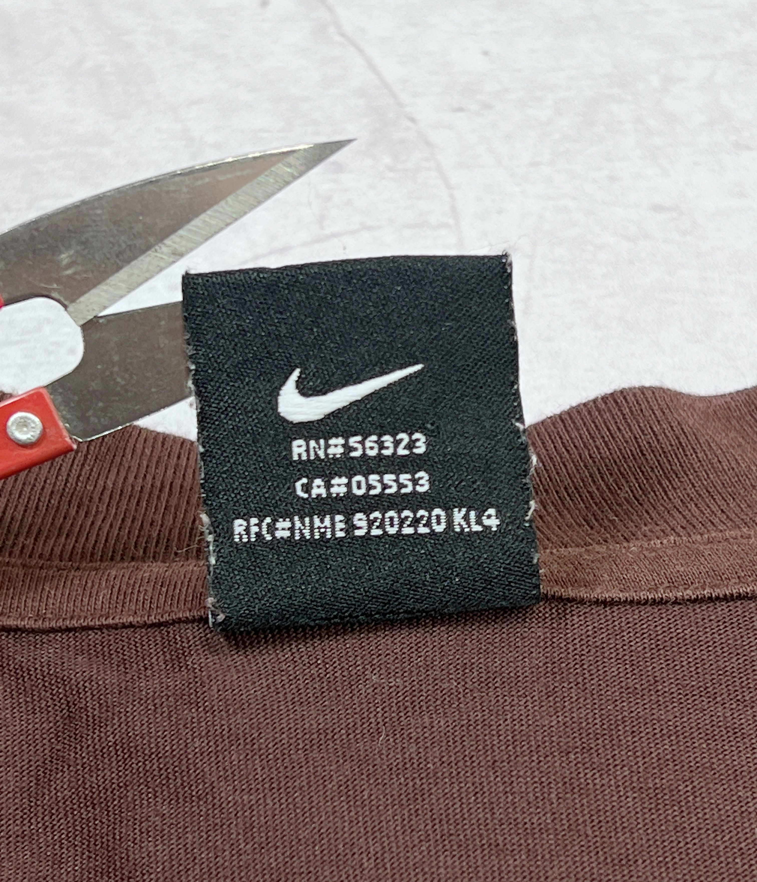 Nike × Sports Specialties × Vintage Nike VB T-Shirt Volleyball Swoosh Logo Size US XL / EU 56 / 4 - 7 Thumbnail