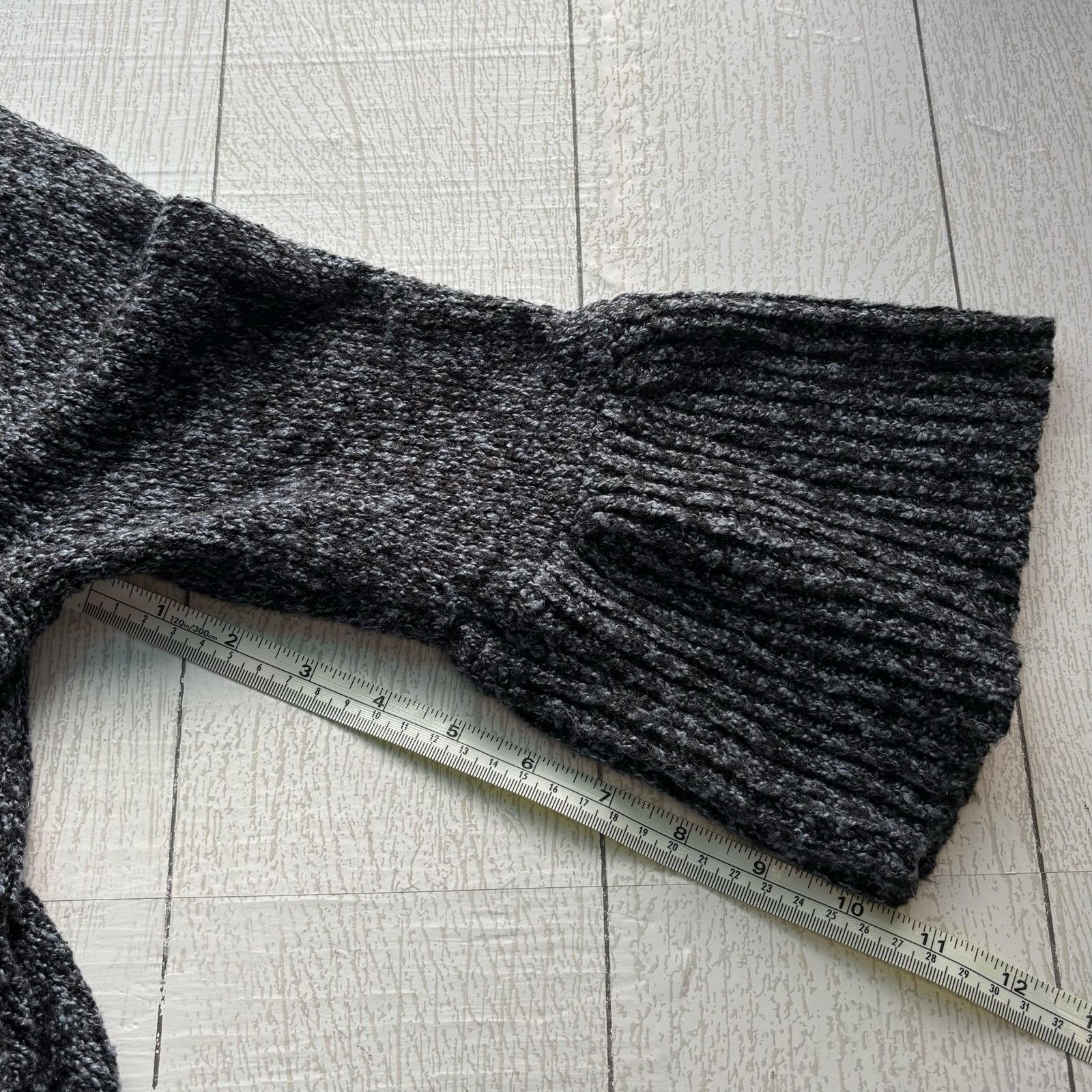 Other One Girl Who Double Breasted Cardigan Sweater Bell Sleeves Size S / US 4 / IT 40 - 13 Thumbnail