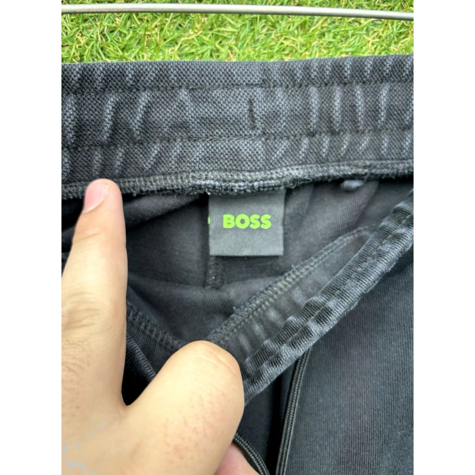 Hugo Boss HUGO BOSS Sweatpants Mens Small Drawstring Joggers Black 28x30/30 Inseam Lounge Comfort Size US 29 - 3 Thumbnail