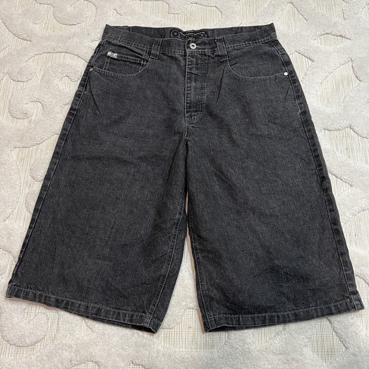 Southpole Southpole Shorts Black Baggy Vintage Y2K Jorts Size 36 Size US 36 / EU 52 - 3 Thumbnail