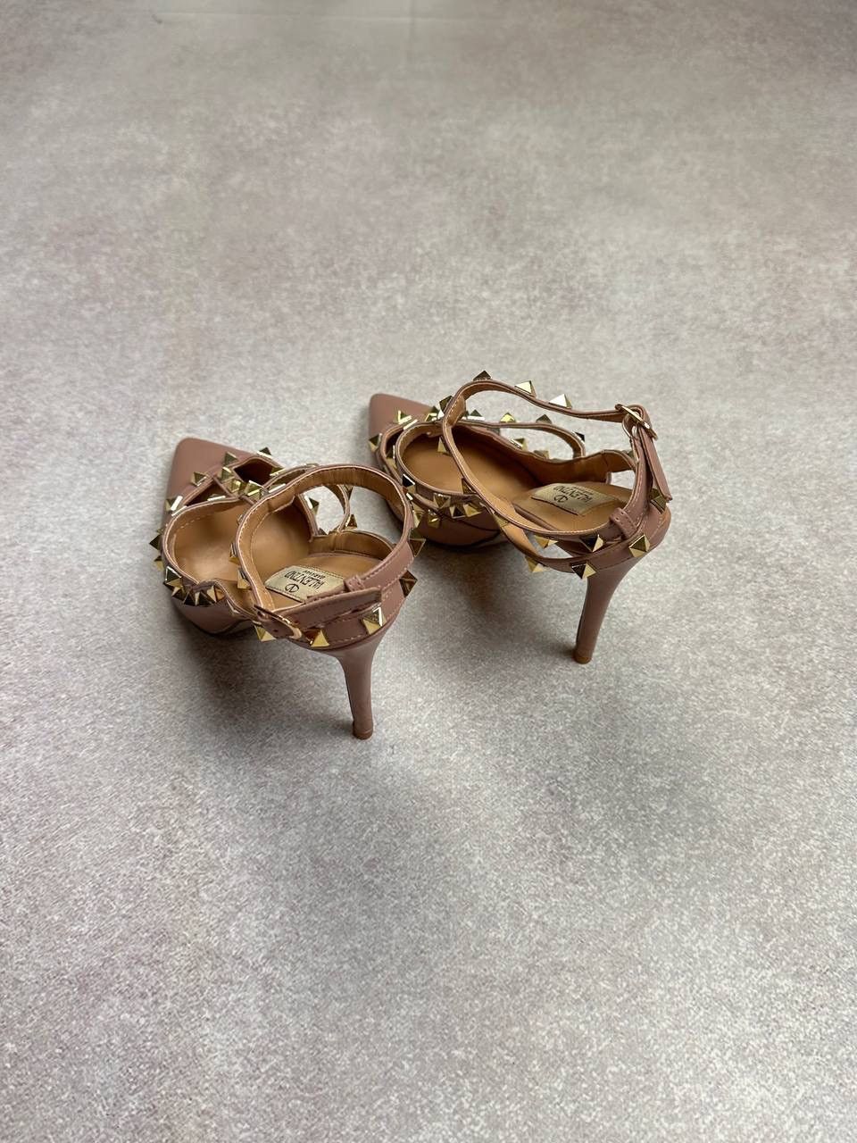 Valentino Valentino Garavagi Rockstud Ankle Strap Pump Heels 100mm Size US 5 / IT 35 - 7 Thumbnail