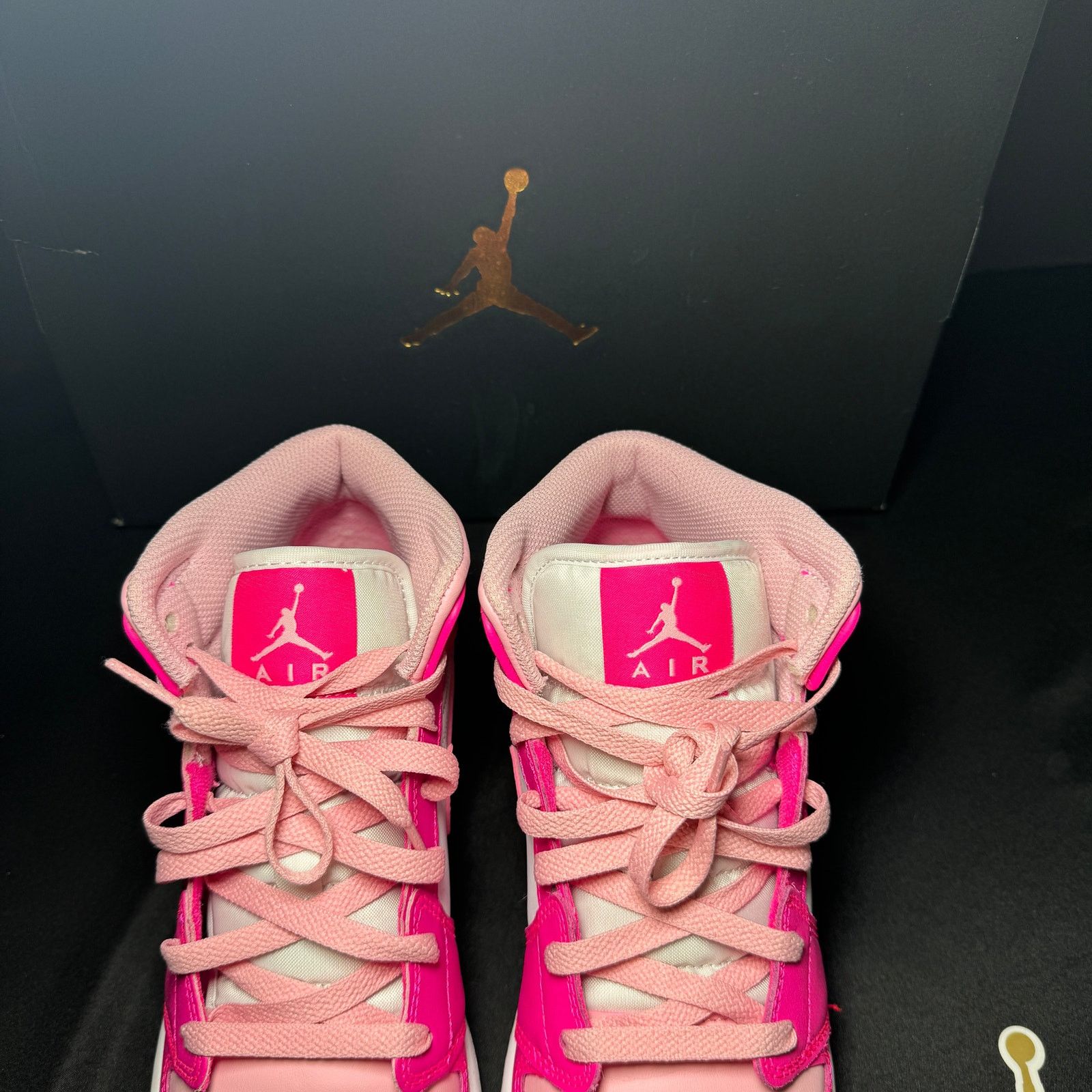 Jordan Brand × Nike Size 7 - Nike Air Jordan 1 Mid GS Fierce Pink Men's Shoes Size US 7 / EU 40 - 5 Thumbnail