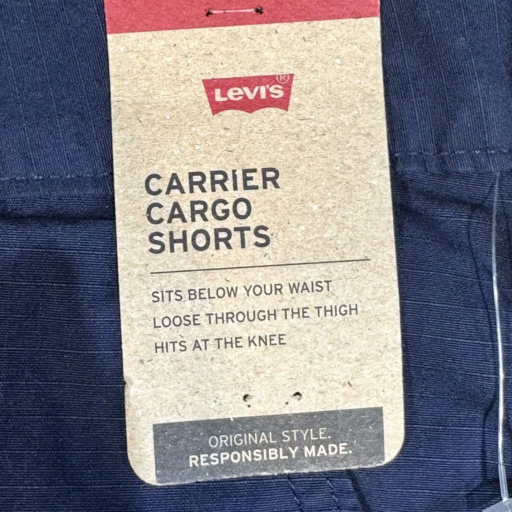 Levi's VINTAGE Levi's Men's Carrier Cargo Shorts 52 Navy 100% Cotton High-Rise Loose Fit Denim shorts Cargo Pocket, Casual Men, 52, Navy, Cotton, Levi's Size US 36 / EU 52 - 5 Thumbnail