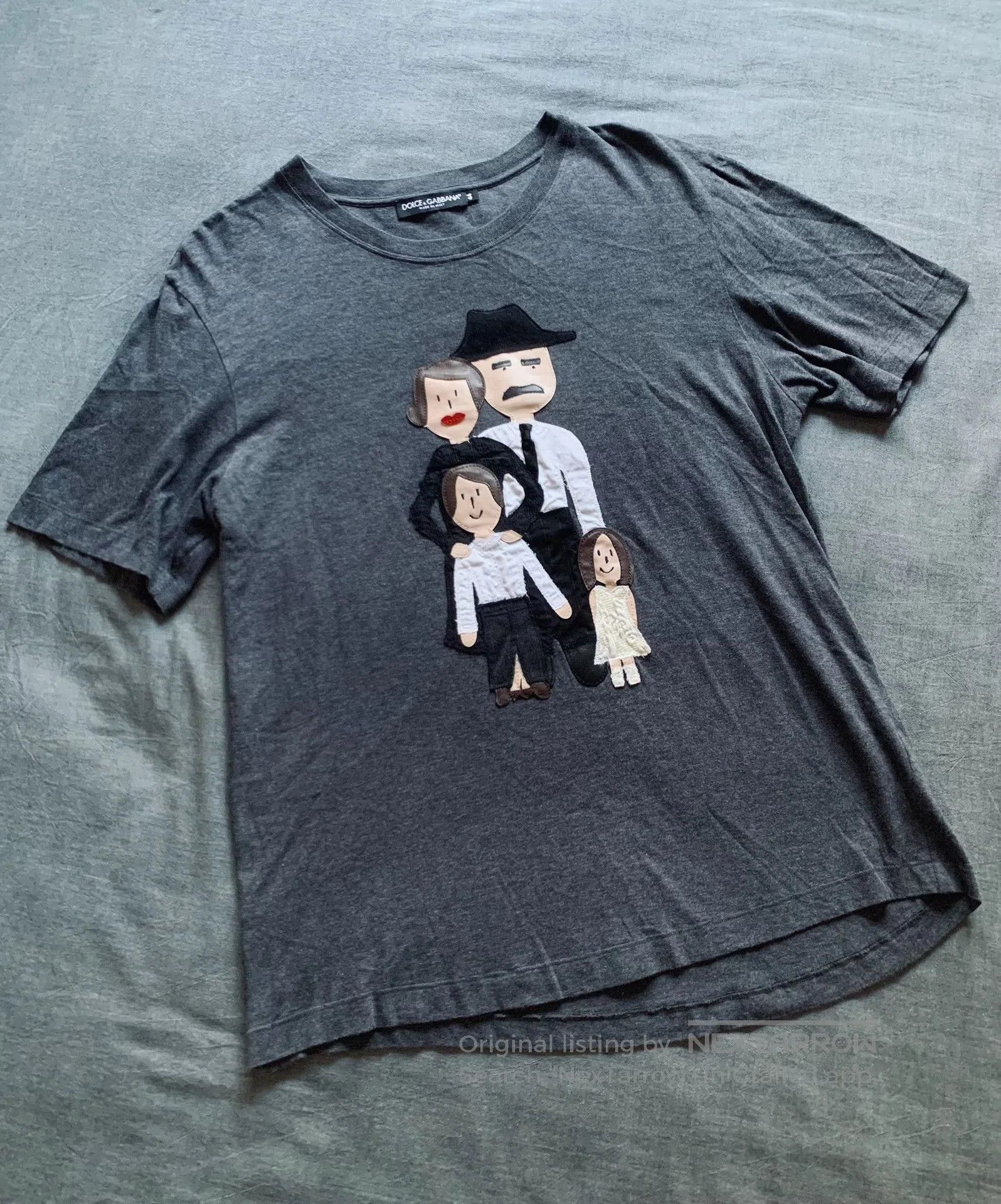 Dolce & Gabbana Dolce & Gabbana Family Pattern Short Sleeve. Size US S / EU 44-46 / 1 - 1 Thumbnail