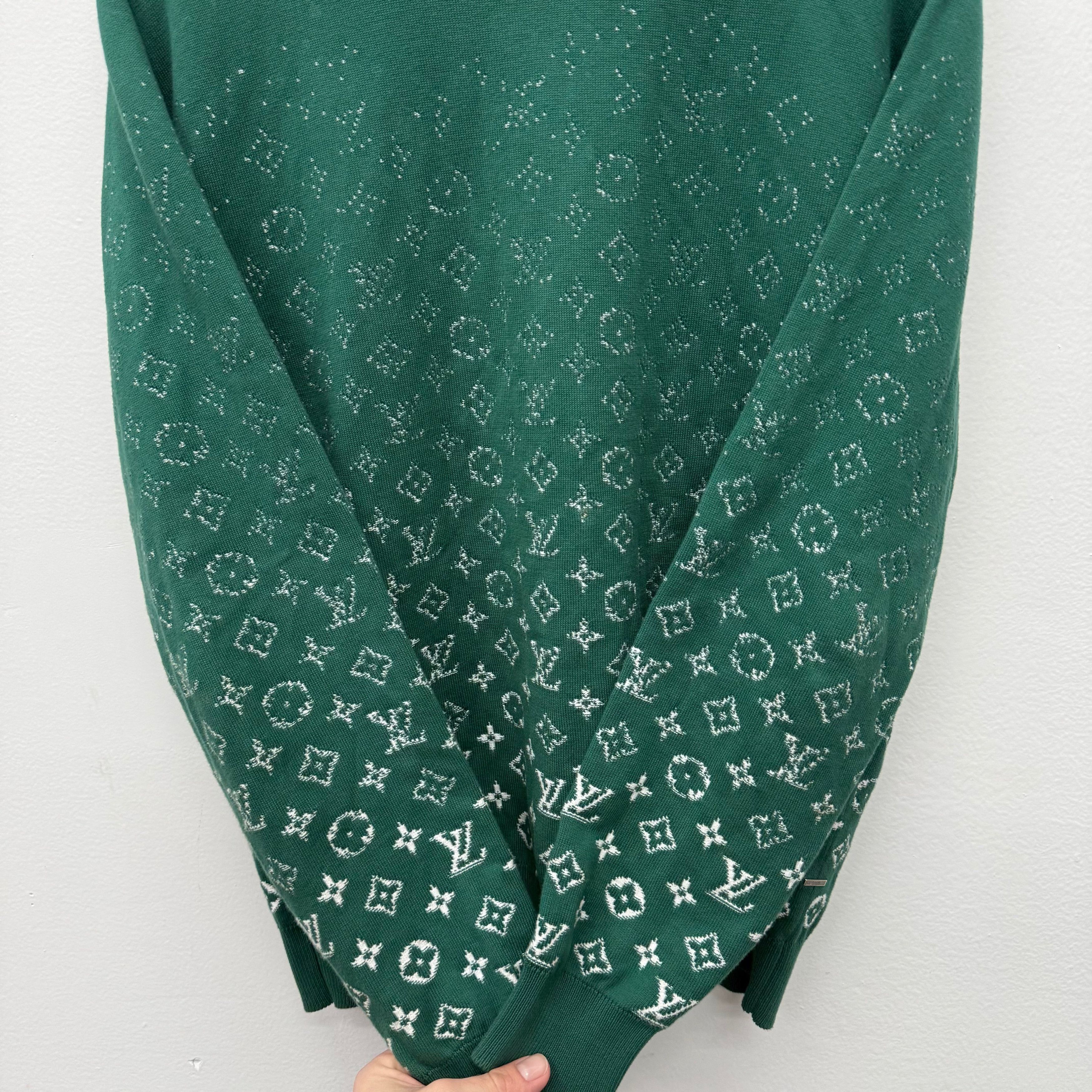 Louis Vuitton Louis Vuitton Monogram Crewneck Green - Size M Size US M / EU 48-50 / 2 - 3 Thumbnail
