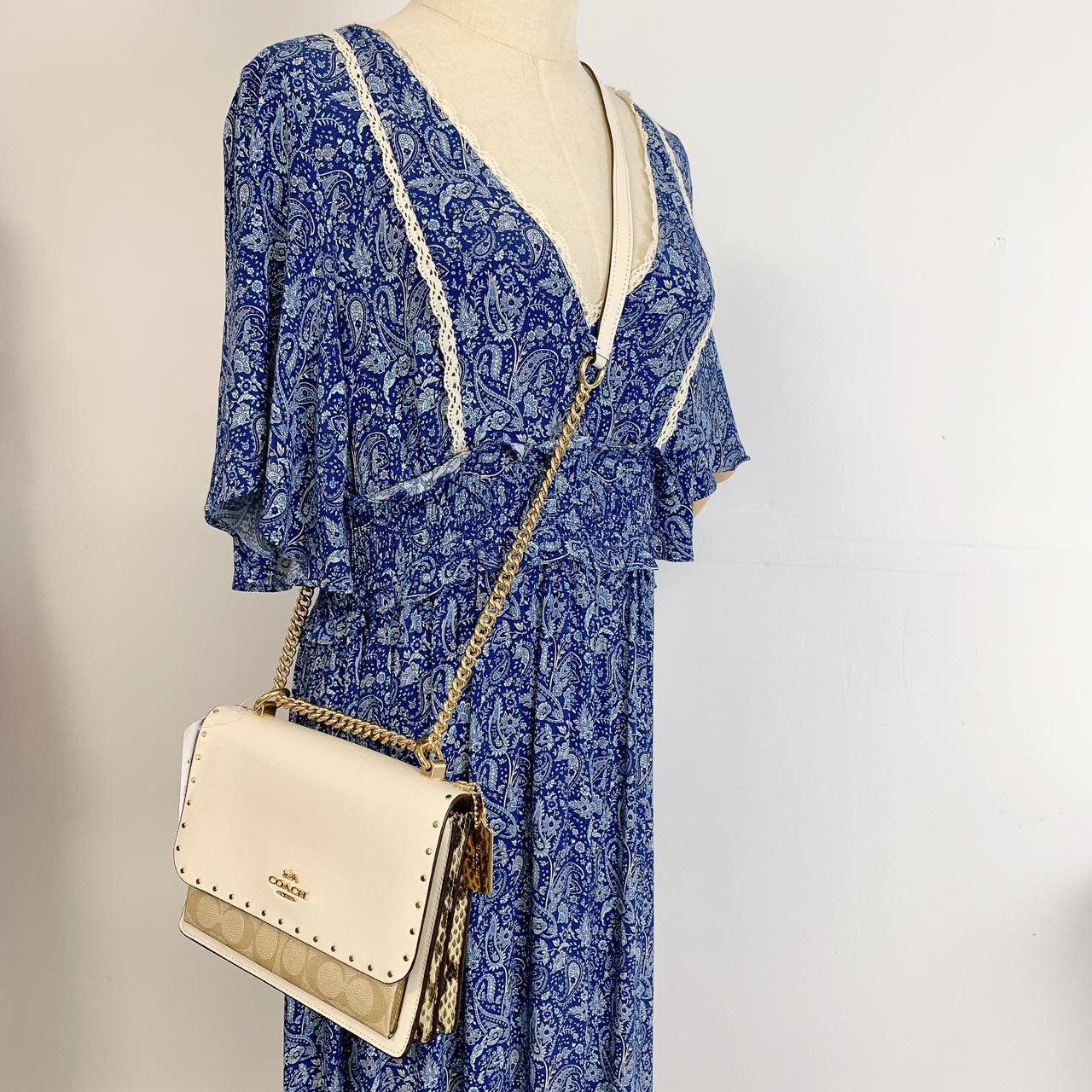 image of Coach 90400 Klare Crossbody In Signature in White, Women's