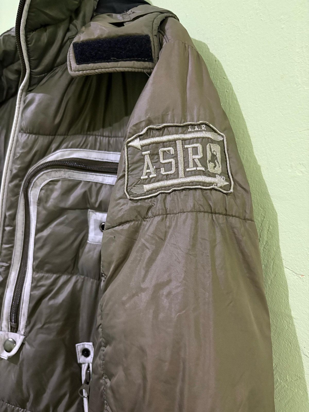 Avirex Avirex Varsity Puffer Jacket Aero Space Program With Hoodies Size US L / EU 52-54 / 3 - 3 Thumbnail