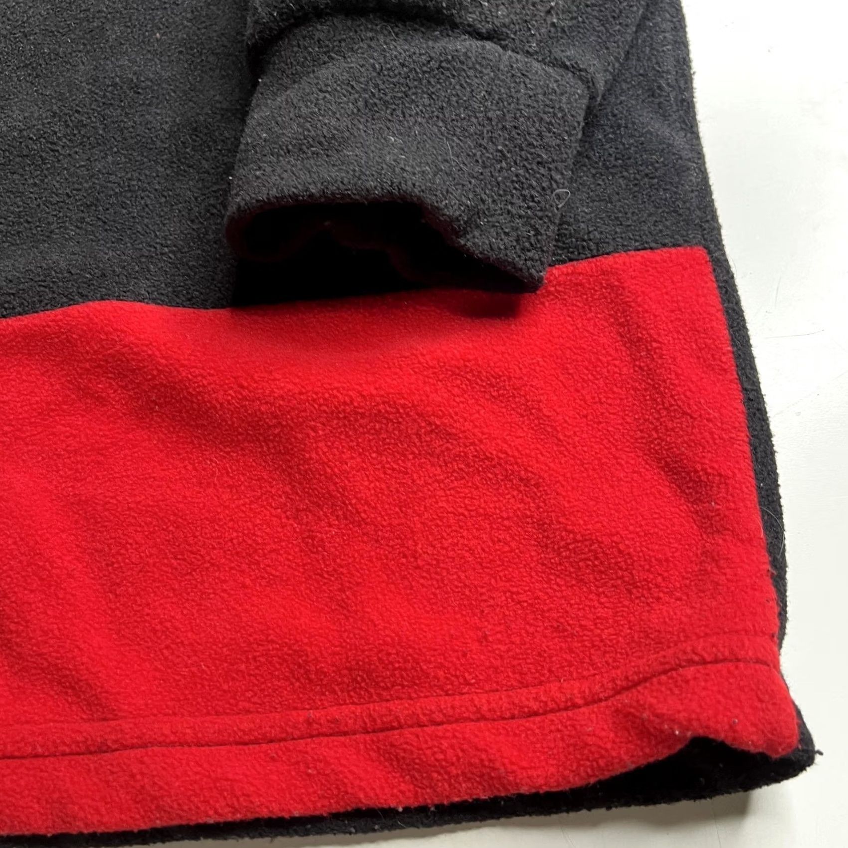 Vintage Wu Wear Sweatshirt Mens XL Black Red Fleece 1/4 Zip Mock Neck Pullover Hip Hop Size US XL / EU 56 / 4 - 2 Thumbnail