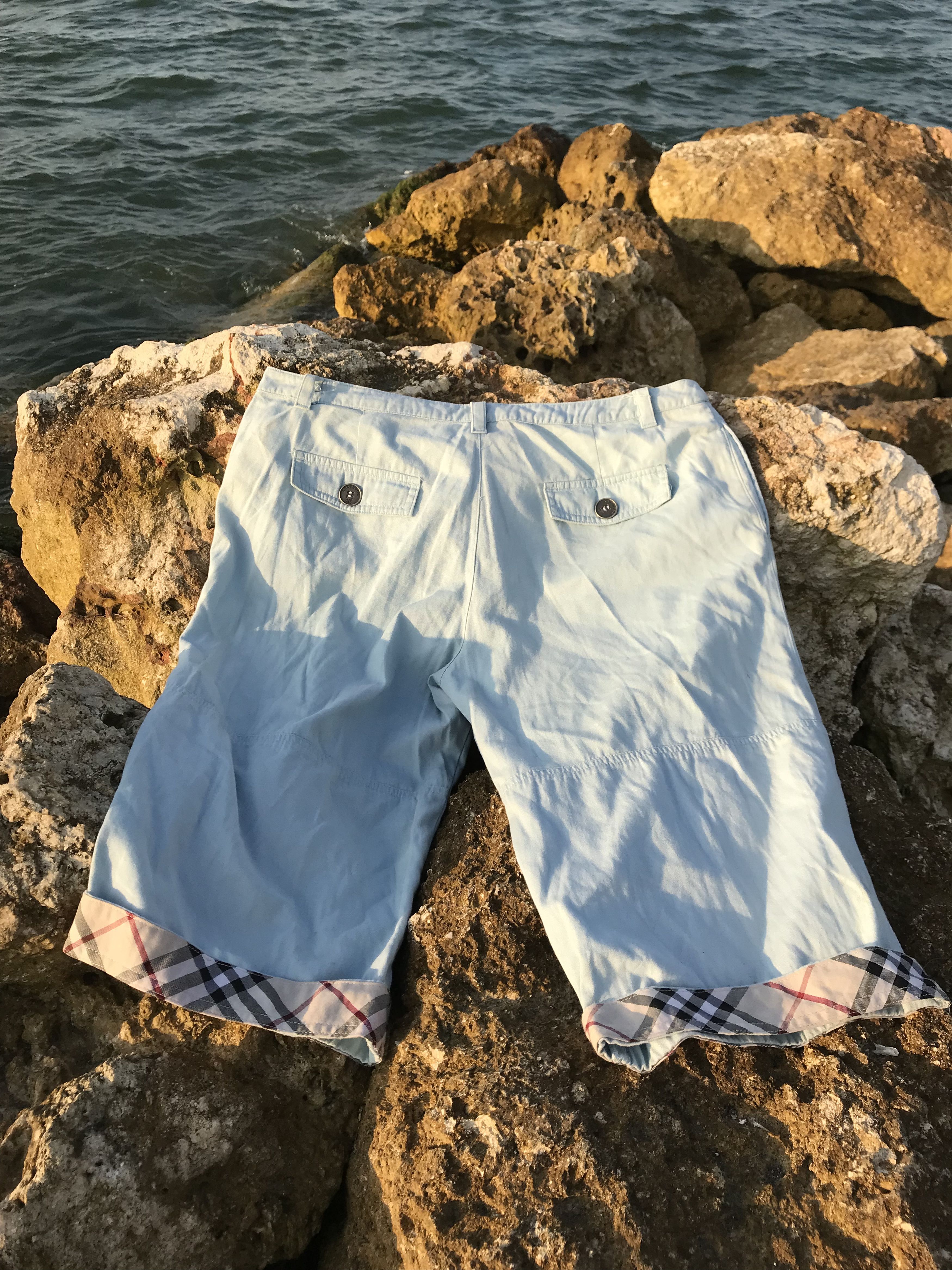 Vintage Burberry baby blue short novacheck pants Trouser pan