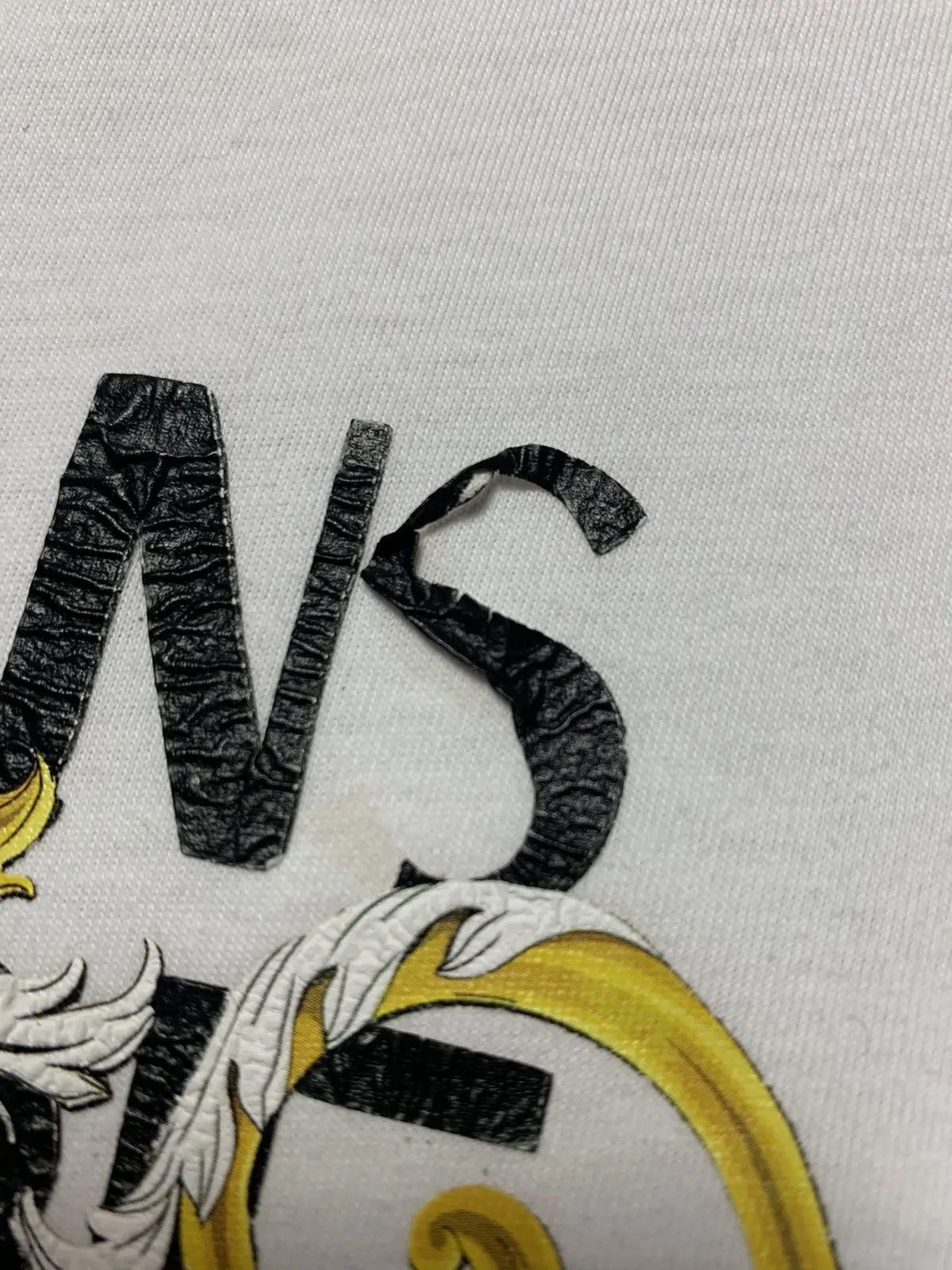 Versace Jeans Couture Vintage Versace Jeans Couture big central logo tee size L Size US L / EU 52-54 / 3 - 3 Thumbnail