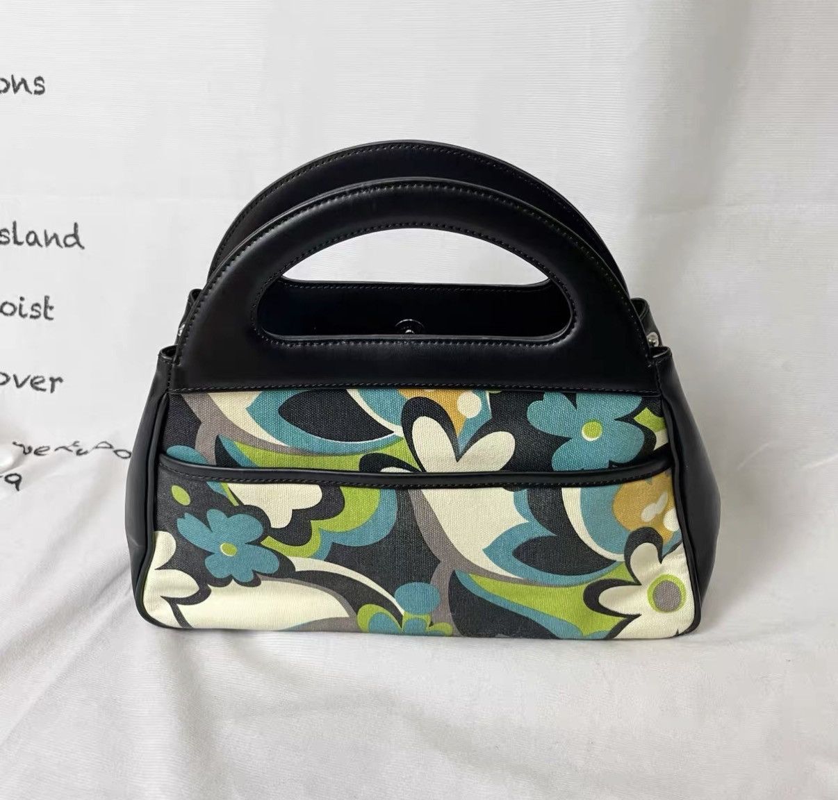 Balenciaga Balenciaga Leather Panel Geometric Floral Dumpling Bag J29 Size ONE SIZE - 8 Thumbnail