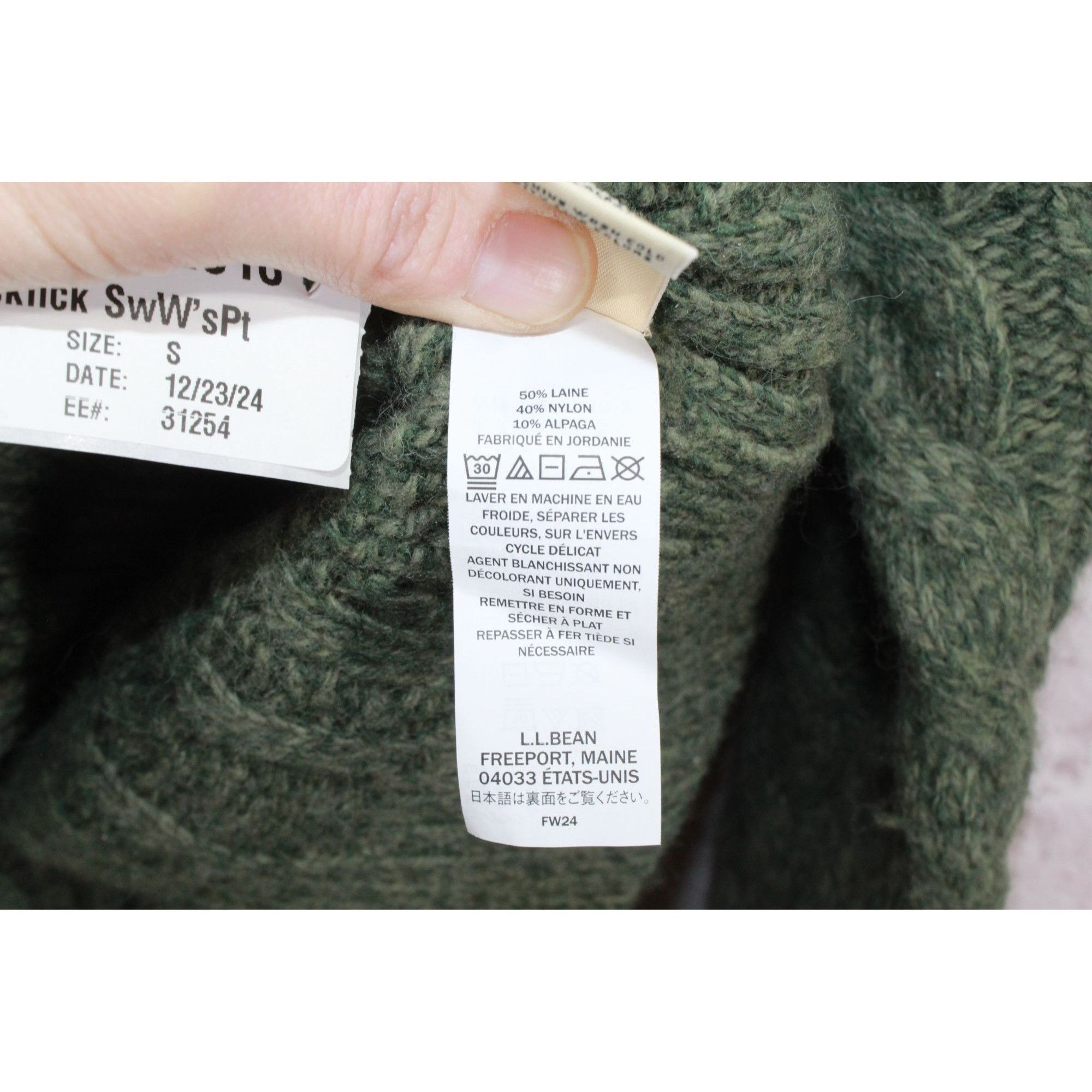 L.L. Bean LL Bean Heritage Wool Blend Mock Neck Sweater Size S / US 4 / IT 40 - 10 Thumbnail