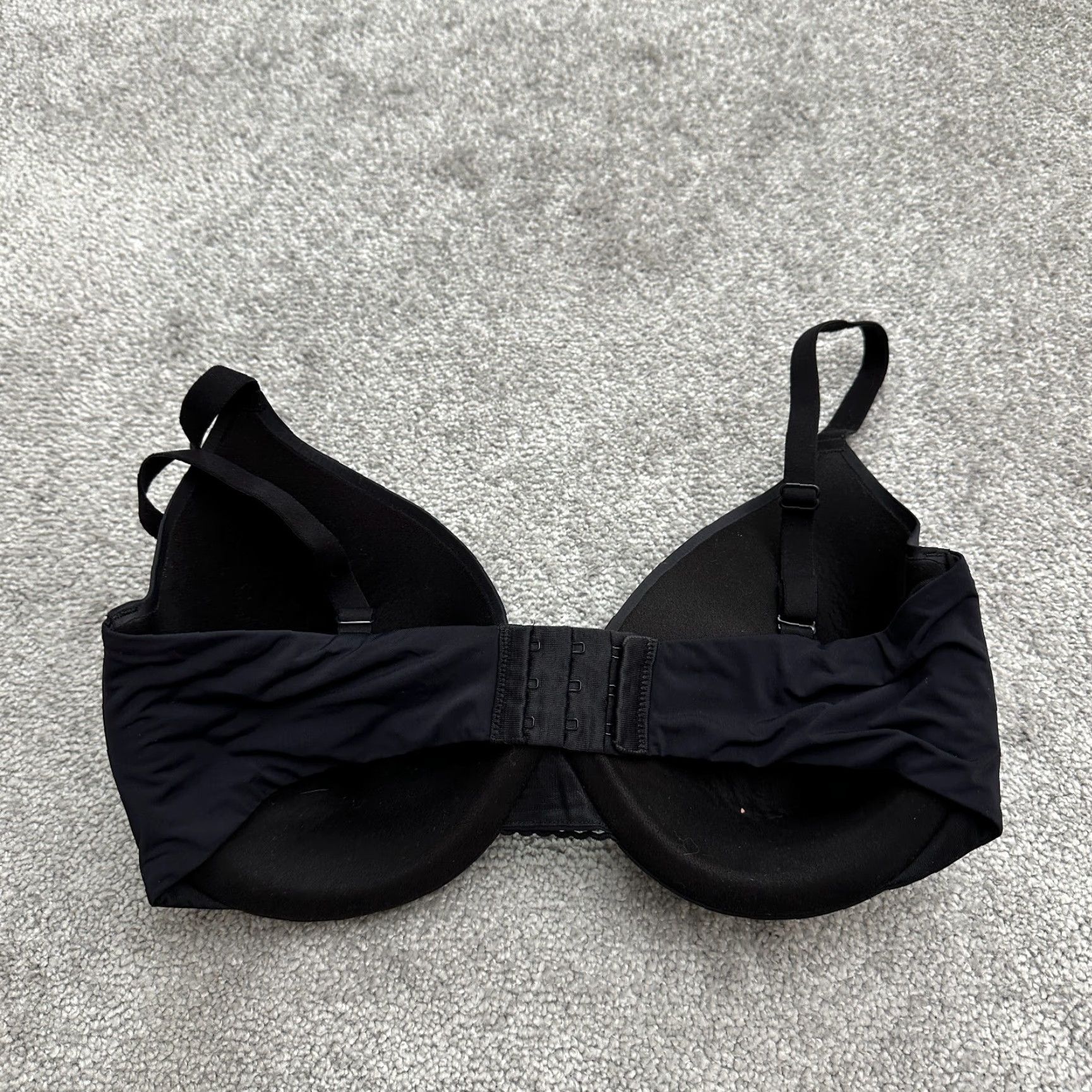 Hanes Hanes Push Up Bra Women's 38DD Black Nylon Underwire Adjustable Strap Padded Size ONE SIZE - 2 Thumbnail