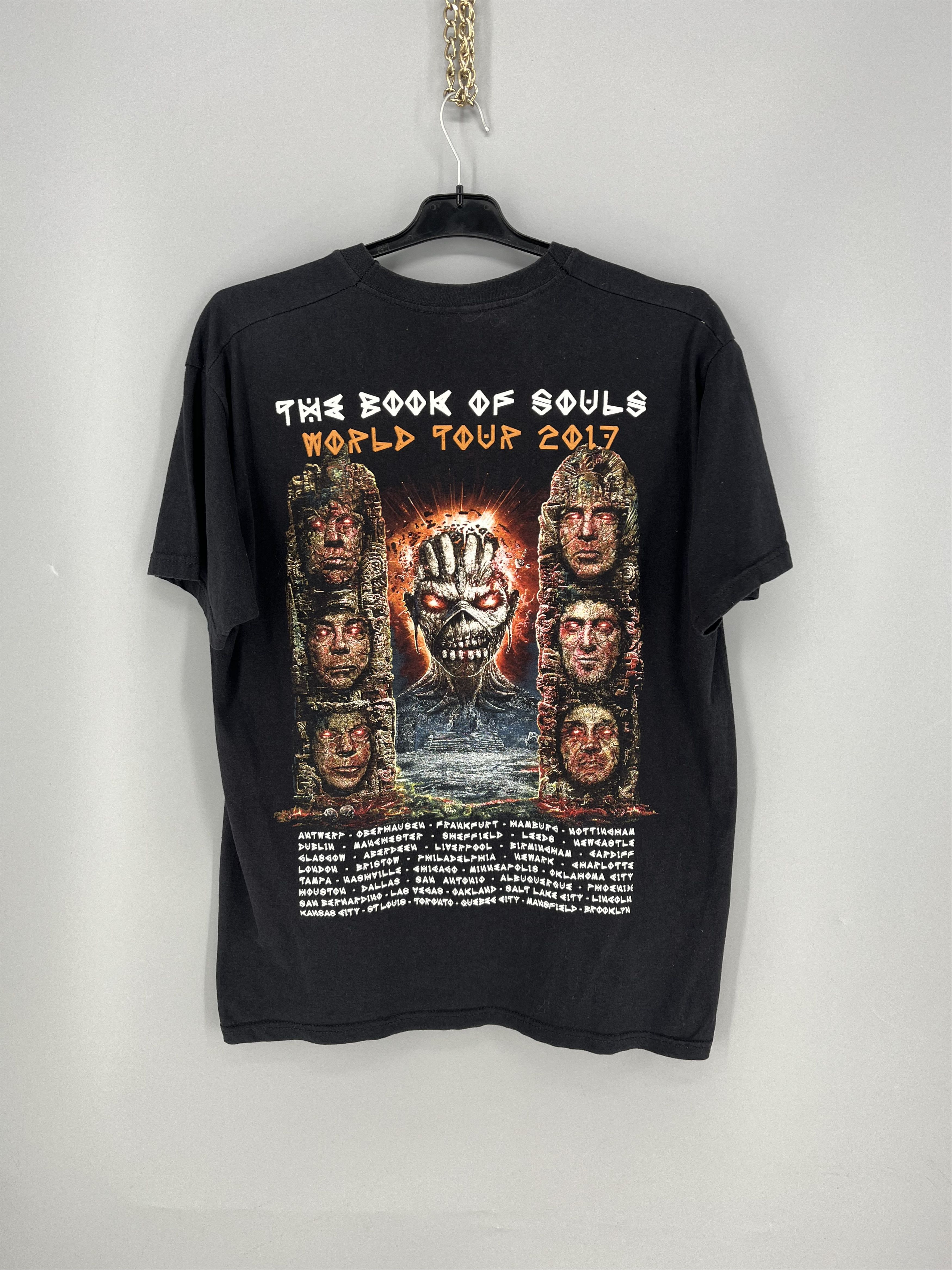 Iron Maiden Vintage Iron Maiden “the book of soul” rock band tee 2017 Size US XL / EU 56 / 4 - 8 Thumbnail