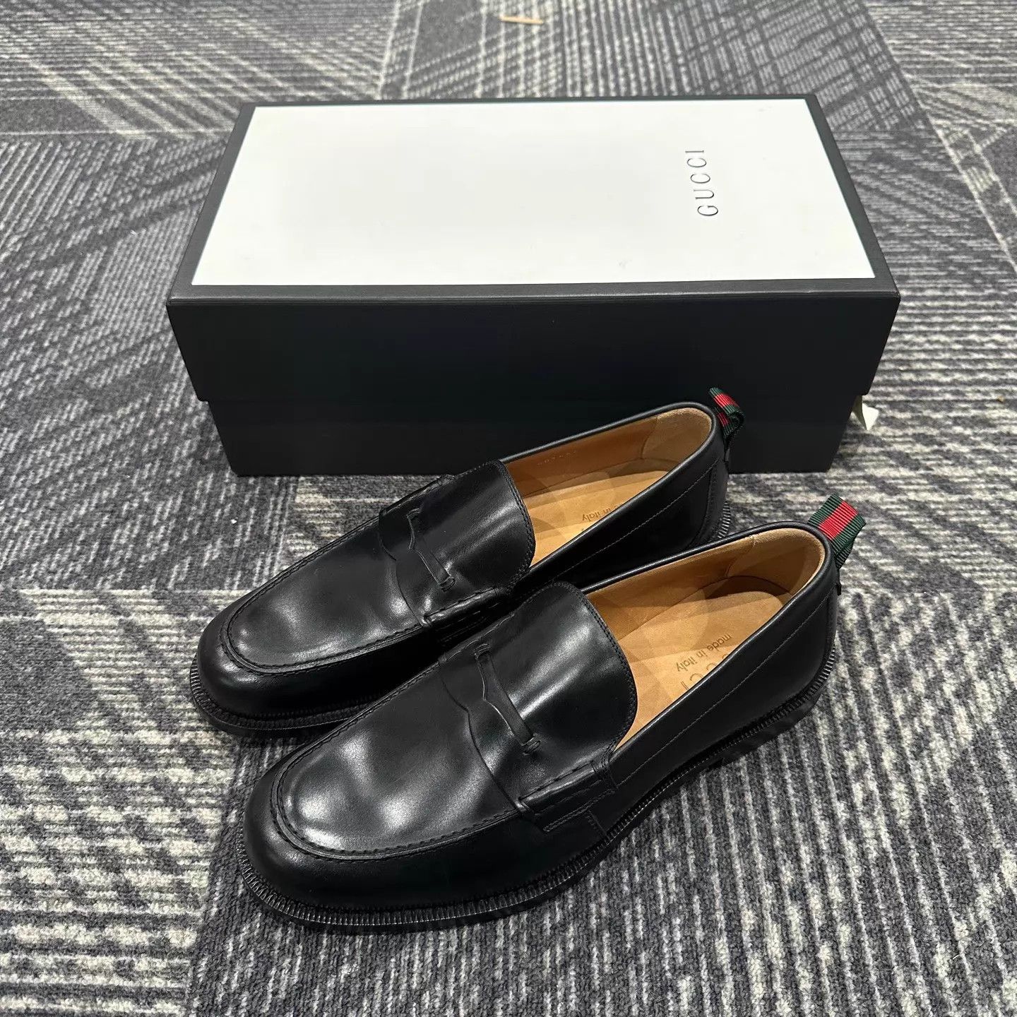 Gucci Gucci Leather Loafer 42.5 New Unused Size US 9.5 / EU 42-43 - 1 Thumbnail
