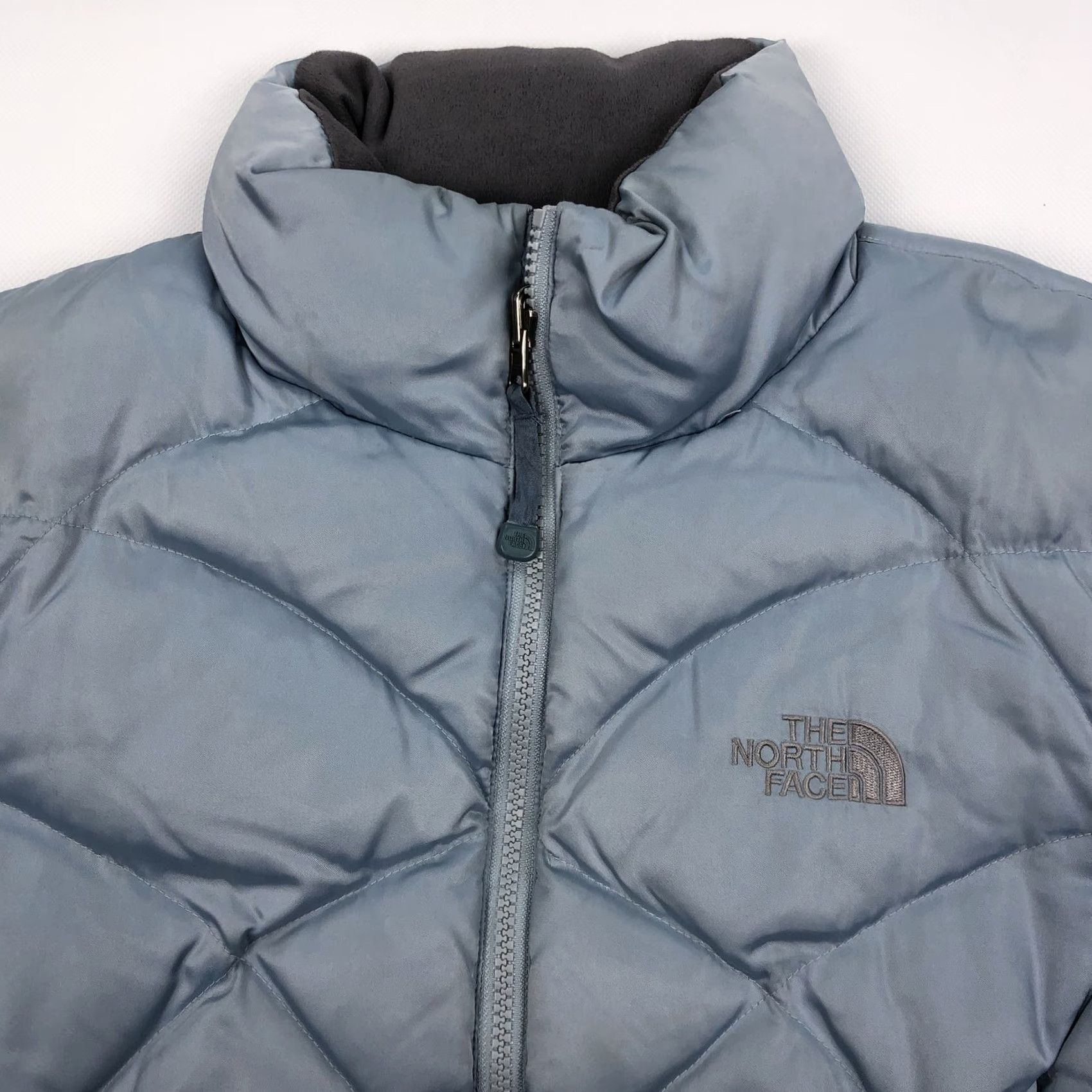 The North Face The North Face Women's 550 Fill Goose Down Puffer Jacket Light Blue M Size M / US 6-8 / IT 42-44 - 2 Thumbnail