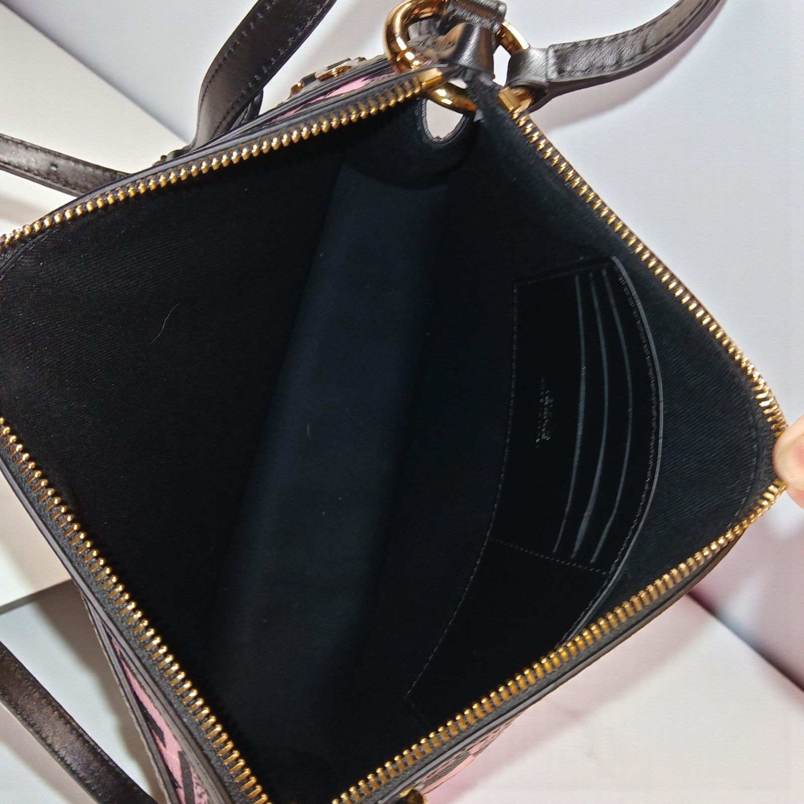 Versace Versace La Greca Signature Coated Canvas Leather Crossbody Size ONE SIZE - 15 Thumbnail