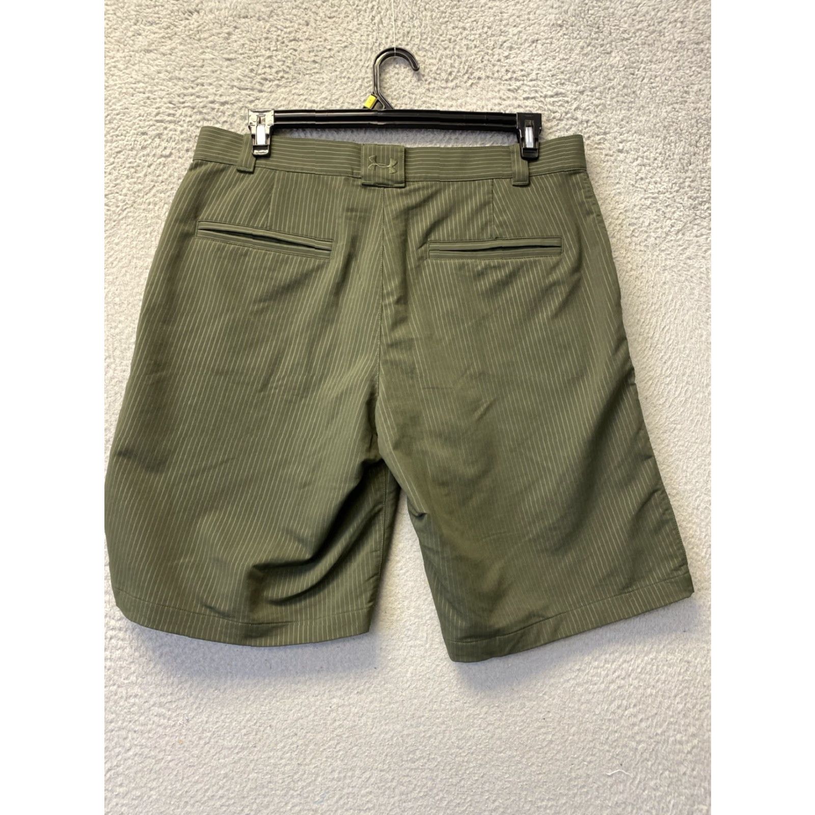Under Armour Under Armour Shorts Men’s 36 Green Stripe Performance Golf Chino / 34-95 Size US 36 / EU 52 - 6 Thumbnail
