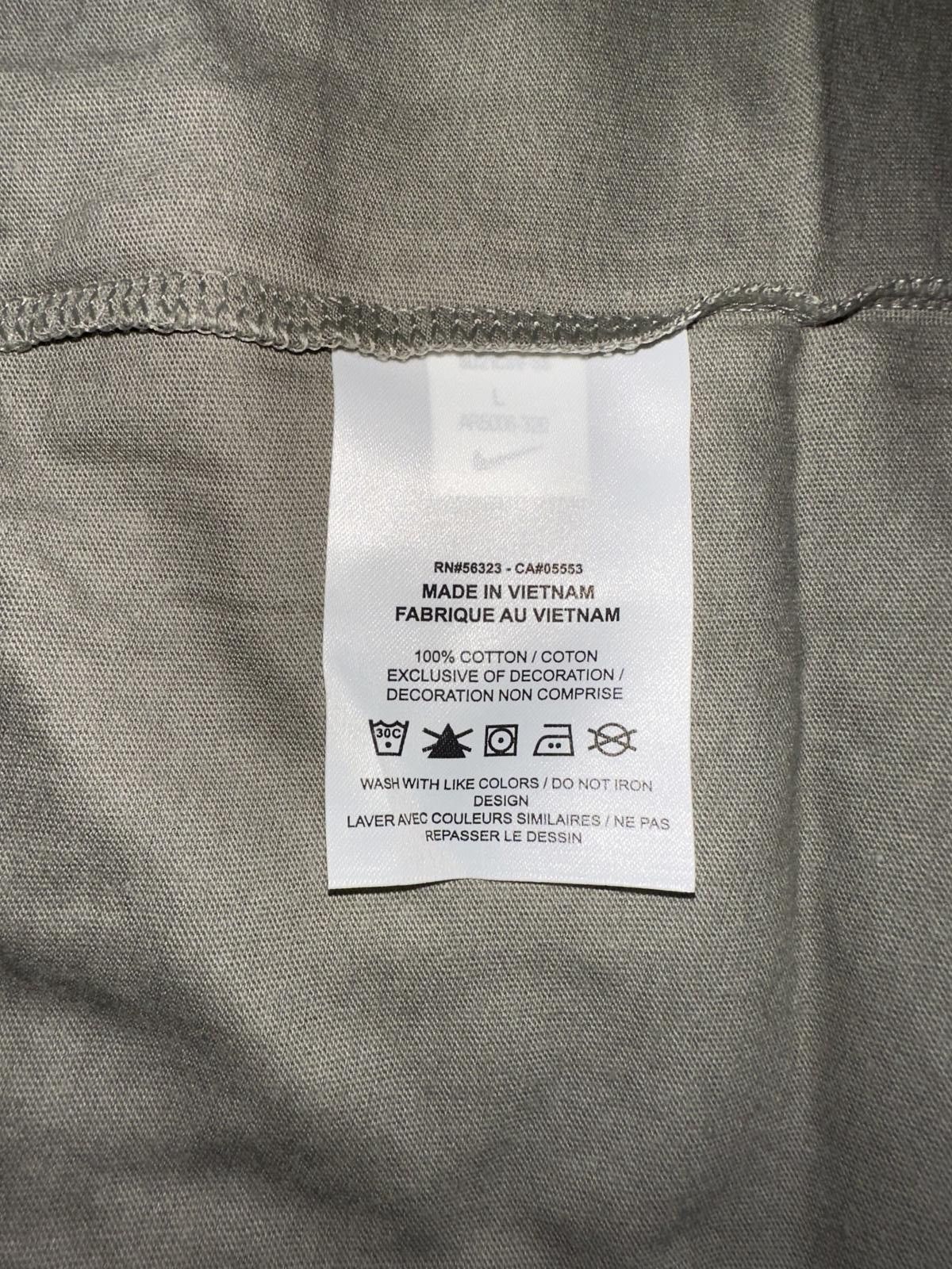 Nike Nike Sportswear Just Do It Graphic Tee T-Shirt Sample Size US L / EU 52-54 / 3 - 5 Thumbnail
