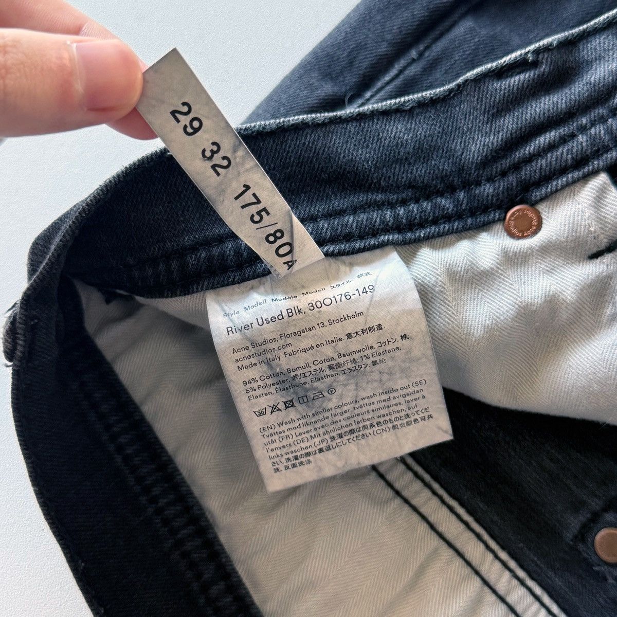 Acne Studios Acne Studios River Used Black Denim Jeans (29x32) Size US 30 / EU 46 - 8 Thumbnail