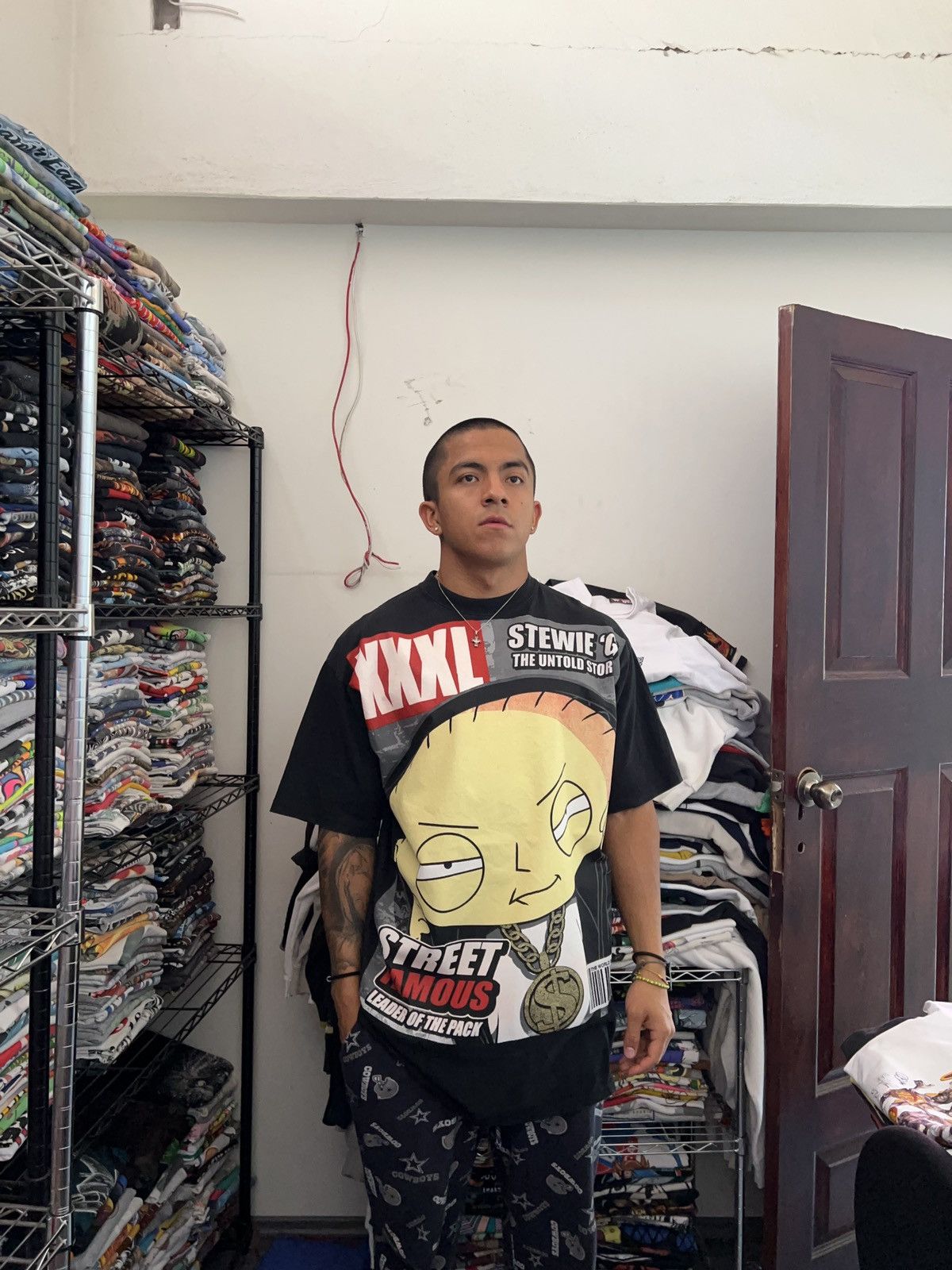 Rap Tees 2000s Stewie Family Guy XXL Magazine Parody Bootleg Tee Size US XXL / EU 58 / 5 - 2 Thumbnail