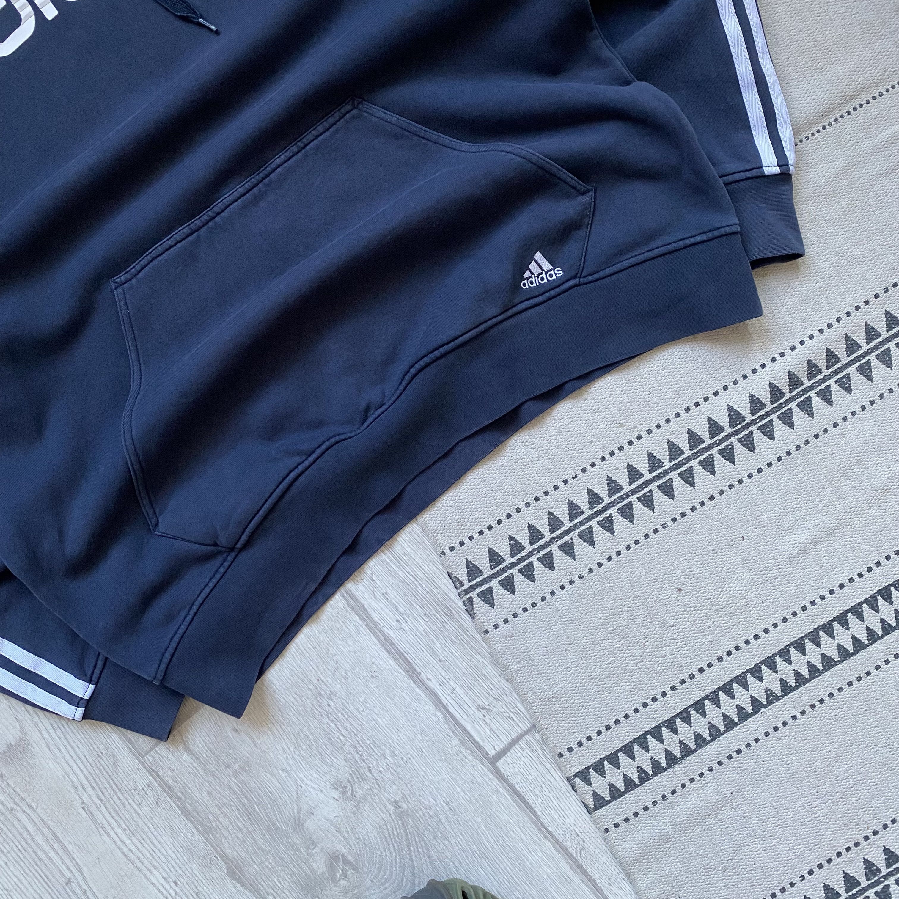 Adidas 🕷️Vintage 2000s Adidas hoodie center logo Umbro Nike Reebok Size US L / EU 52-54 / 3 - 3 Thumbnail