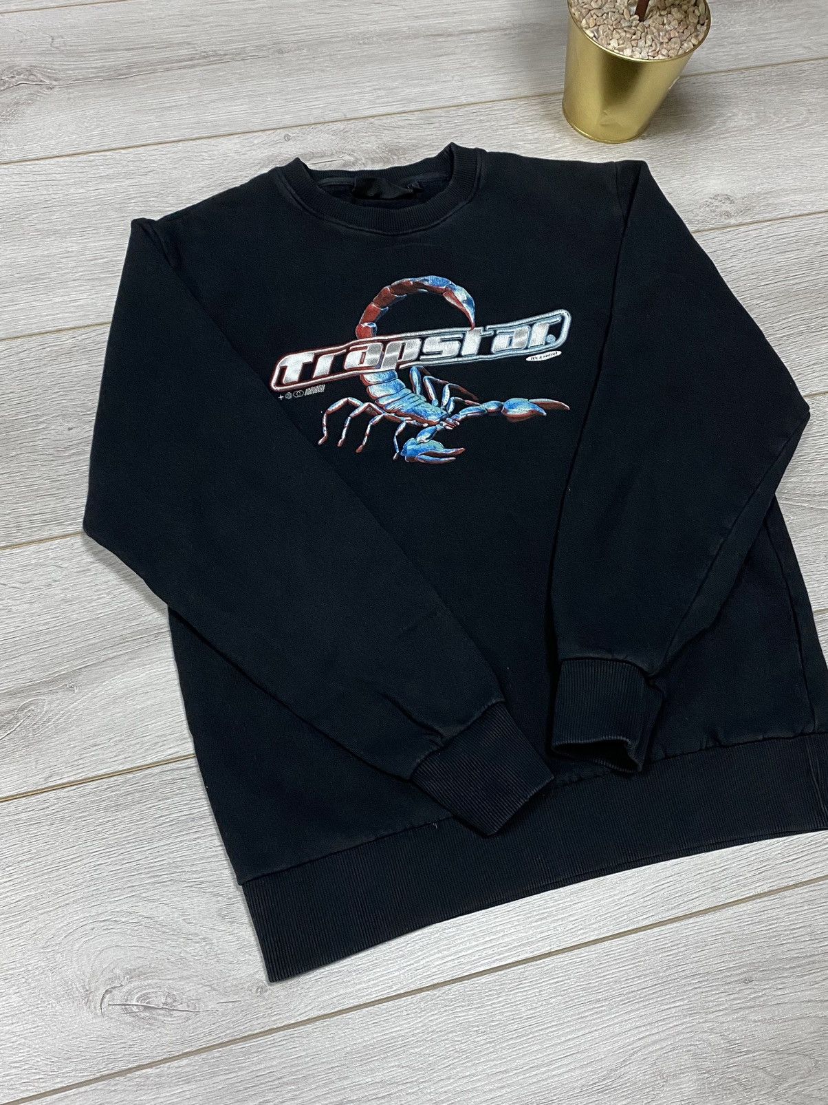 Trapstar London Trapstar London RARE 🦂 scorpion big logo England sweatshirt Size US M / EU 48-50 / 2 - 6 Thumbnail