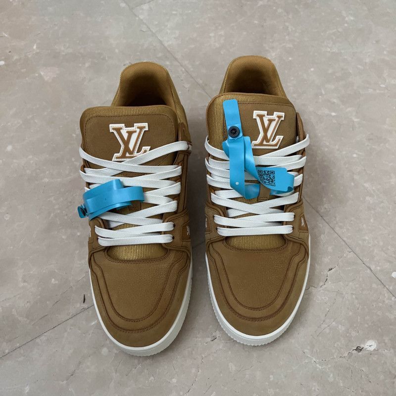 Louis Vuitton Louis Vuitton Trainer Low Top Sneakers in Orange -2508 Size US 8 / EU 41 - 2 Thumbnail