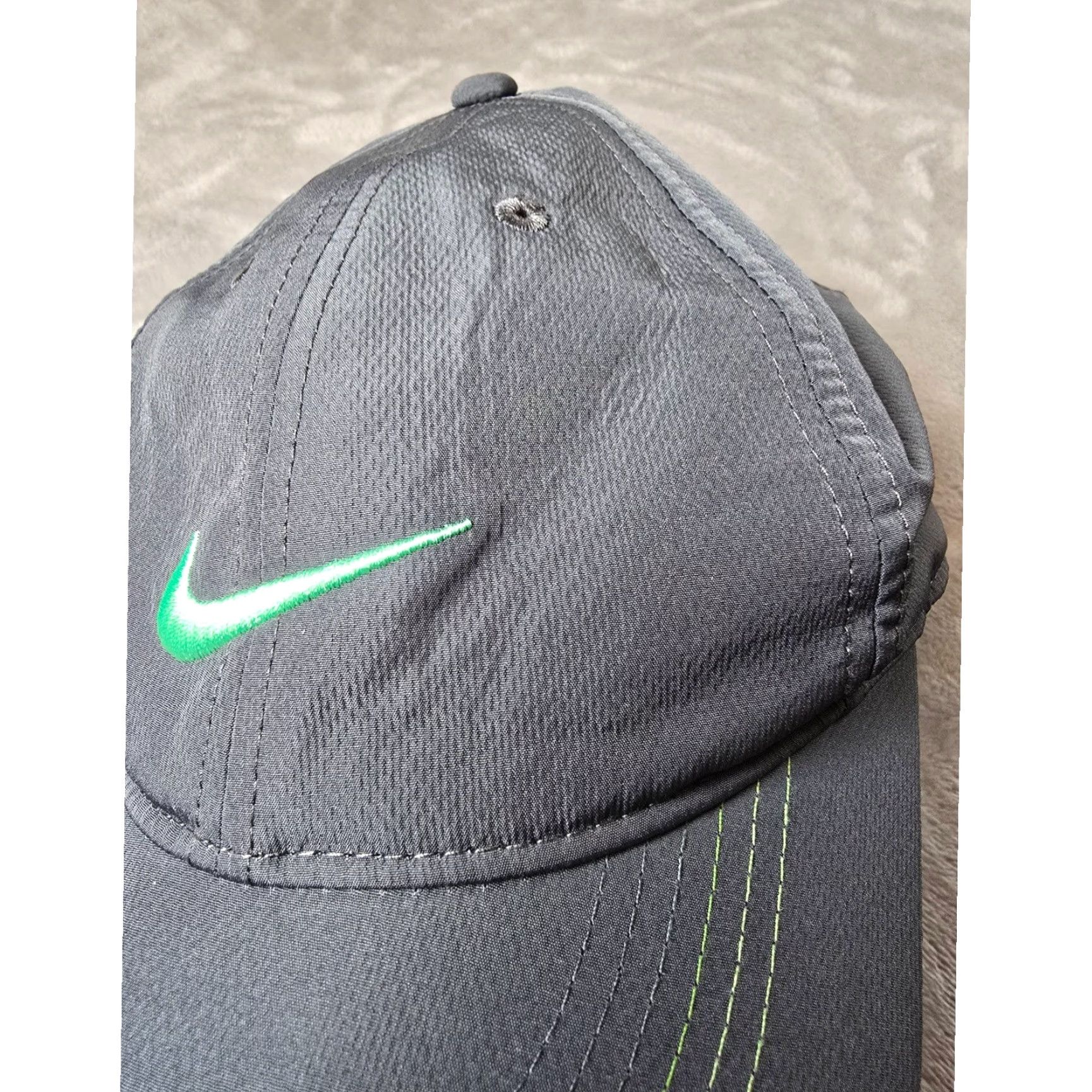Nike Nike Golf Hat Cap Gray Swoosh Logo Lightweight Snapback Baseball Cap Mens Adjustable One Size Sportswear Casual/Casual Sport Size ONE SIZE - 2 Thumbnail