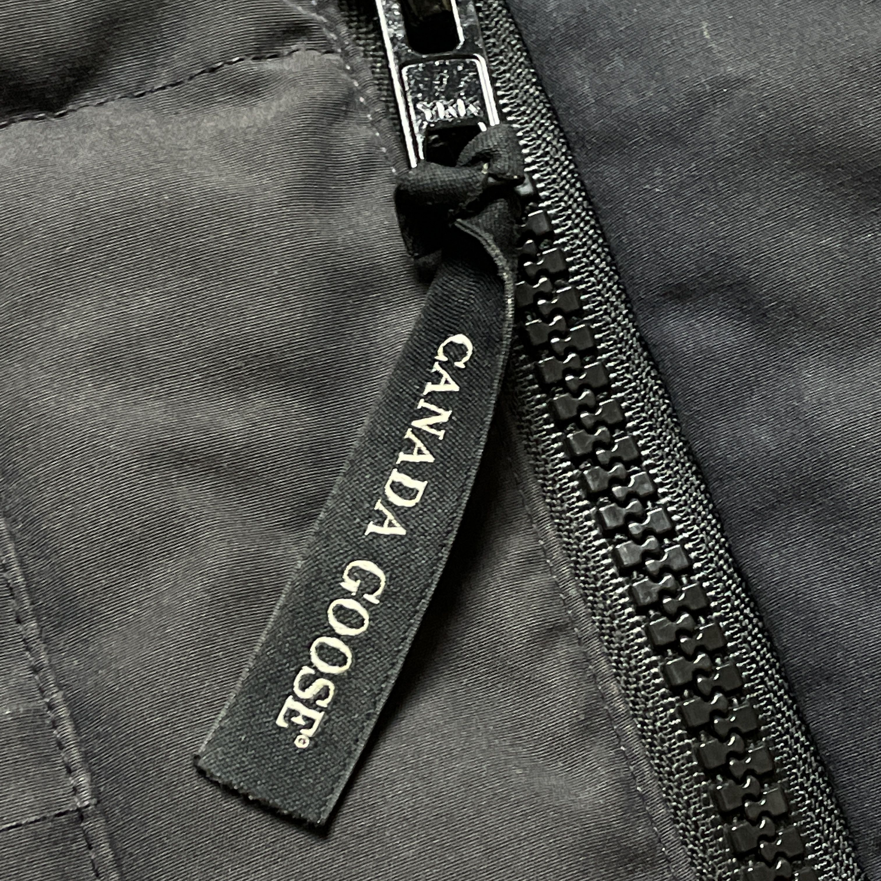Canada Goose ⭐ Canada Goose Down Fill Crew Vest Mens S Gray Size US S / EU 44-46 / 1 - 16 Thumbnail