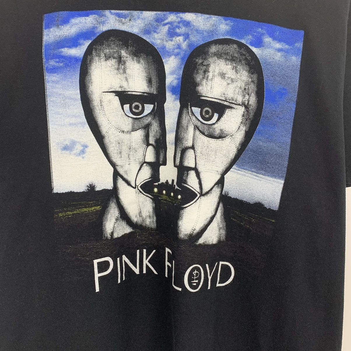 Band Tees Vintage Pink Floyd The Division Bell Album Rock Band Tee Y2K Size US XL / EU 56 / 4 - 4 Thumbnail