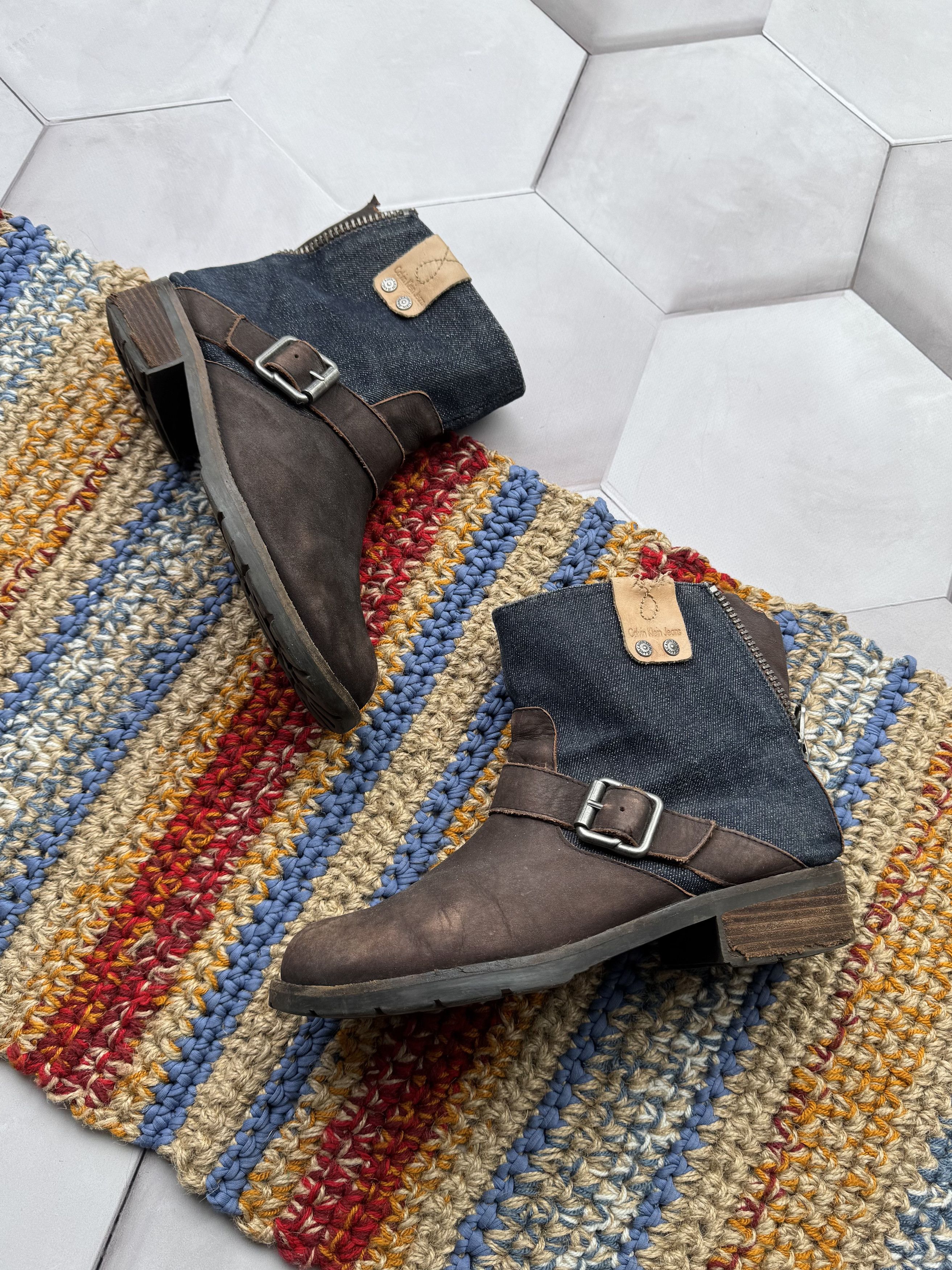 Calvin Klein Calvin Klein Vintage Leather Boots With Strap (E4) Size US 8 / IT 38 - 1 Thumbnail