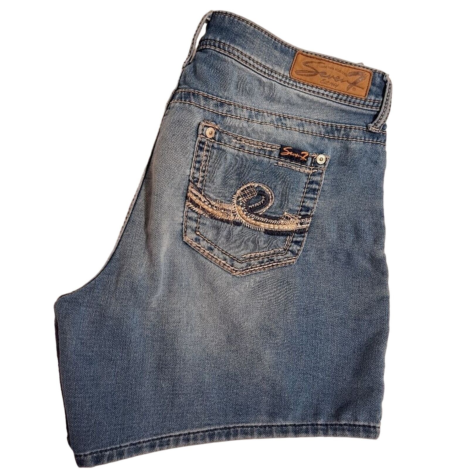 Other Seven 7 denim jeans shorts embroidered back pockets size 10 Size 32" / US 10 / IT 46 - 9 Thumbnail