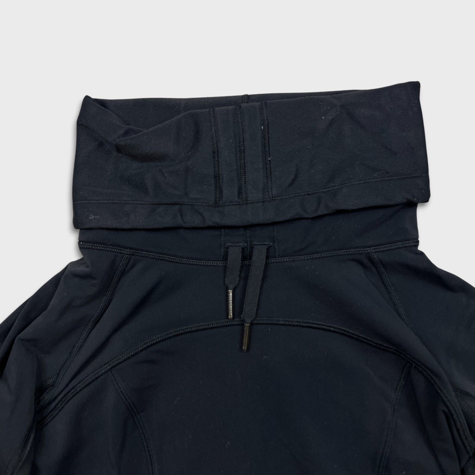 Lululemon Lululemon Flurry Fighter Pullover Pullover High Neck Sweater Size M / US 6-8 / IT 42-44 - 2 Thumbnail