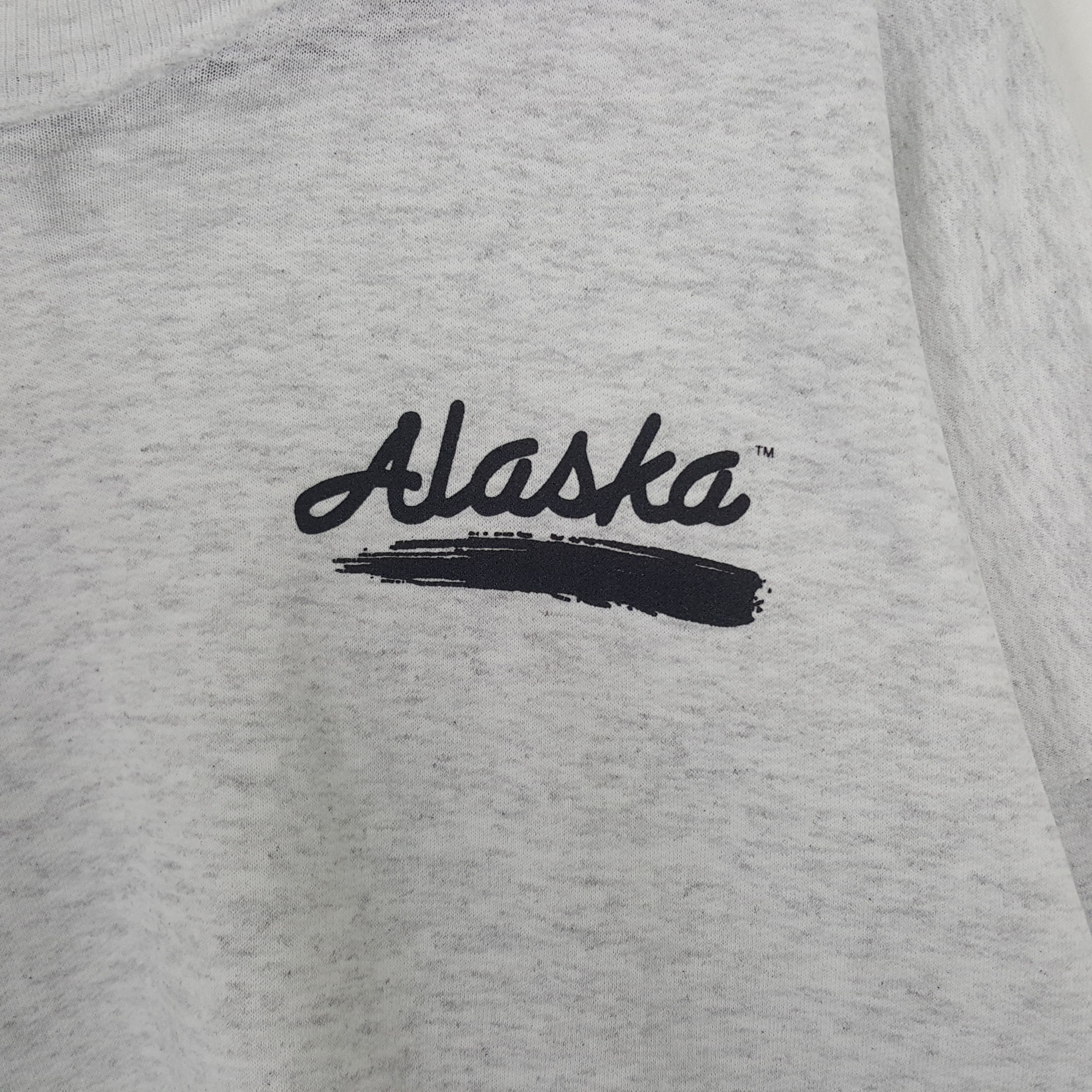 Vintage Vintage Alaska Hawaii Sweatshirt Size US XXL / EU 58 / 5 - 2 Thumbnail