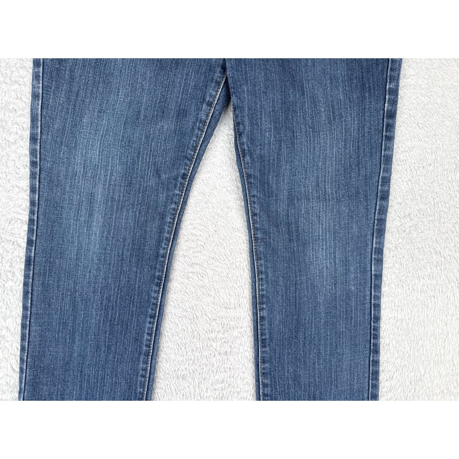 Old Navy Old Navy Jeans Womens 10 Short Blue The Diva Denim 5 Pocket Zip Fly Stretch 24L Size 32" / US 10 / IT 46 - 3 Thumbnail