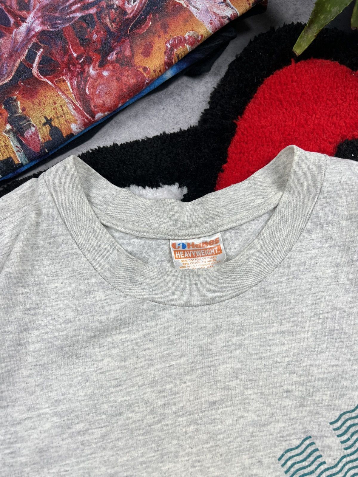 Band Tees Vintage H2O Puerto Rico 90s Single Stitch Faded Y2K Tee Size US L / EU 52-54 / 3 - 6 Thumbnail