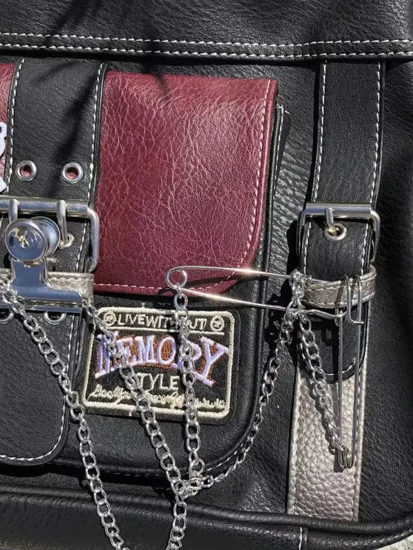 Japanese Brand Y2K PU Leather Shoulder Bag with Chain Size ONE SIZE - 4 Thumbnail